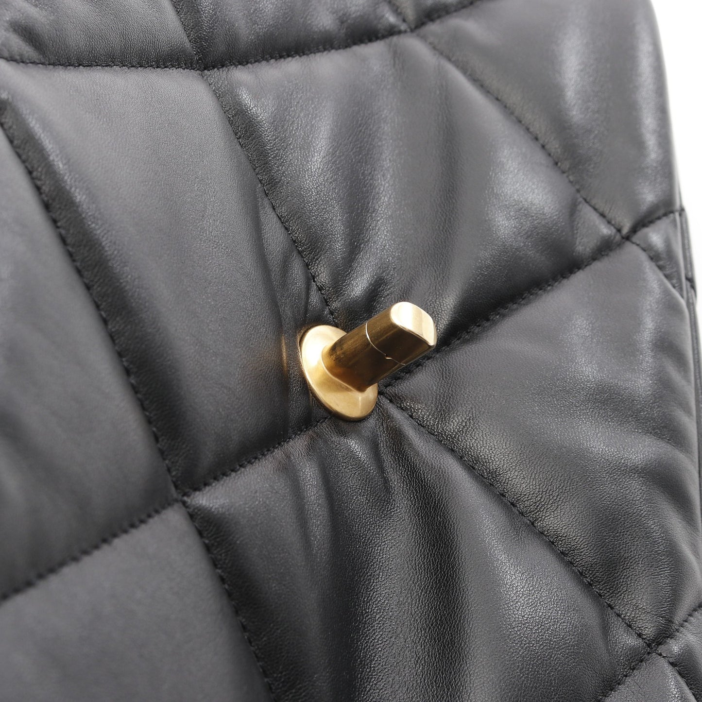19 ディズヌフ マトラッセ チェーンショルダーバッグ ラムスキン ブラック コンビ金具 2WAY シャネル バッグ CHANEL