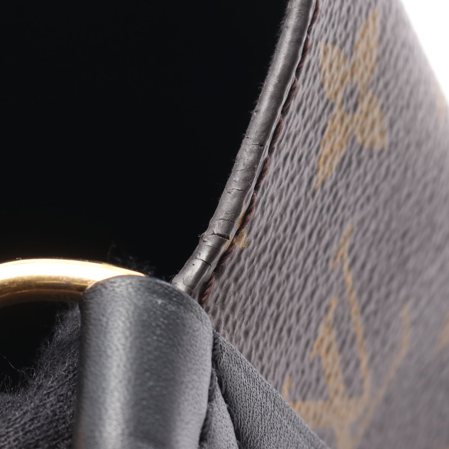 ネオノエ モノグラム ノワール ショルダーバッグ PVC レザー ブラウン ブラック ルイヴィトン バッグ LOUIS VUITTON