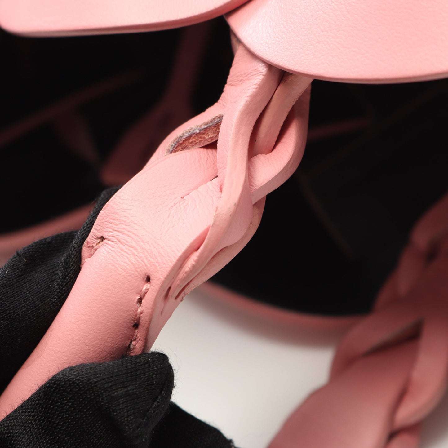 ヴィッテロ イントレチャート ハンドバッグ レザー ピンク プラダ バッグ PRADA