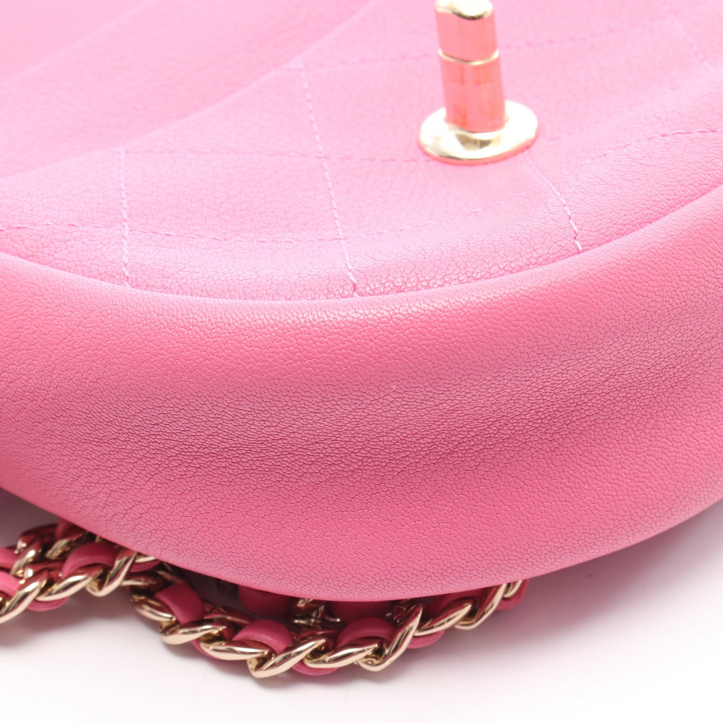 マトラッセ チェーンショルダーバッグ レザー ピンク ゴールド金具 シャネル バッグ CHANEL