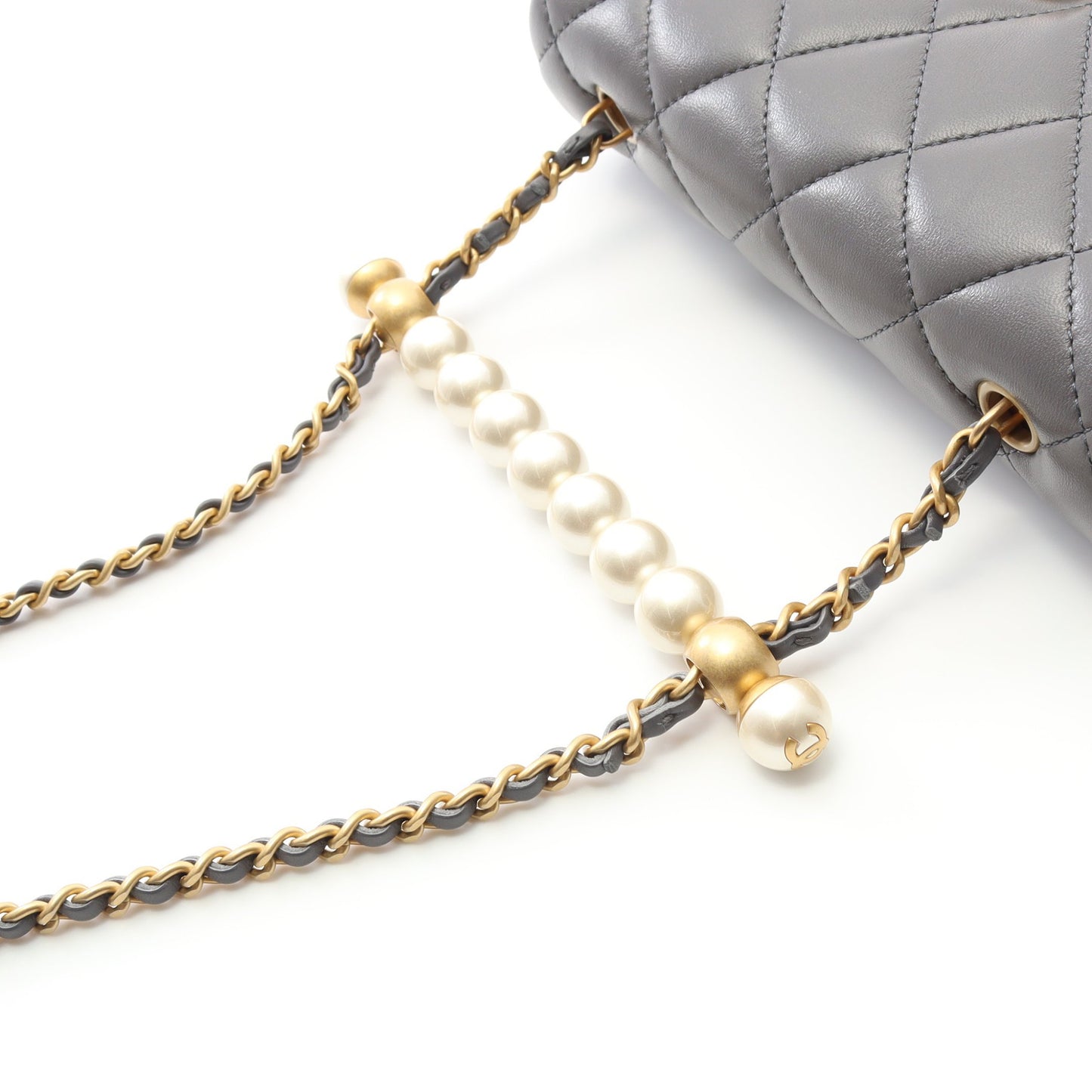マトラッセ チェーンショルダーバッグ ラムスキン グレー ゴールド金具 シャネル バッグ CHANEL