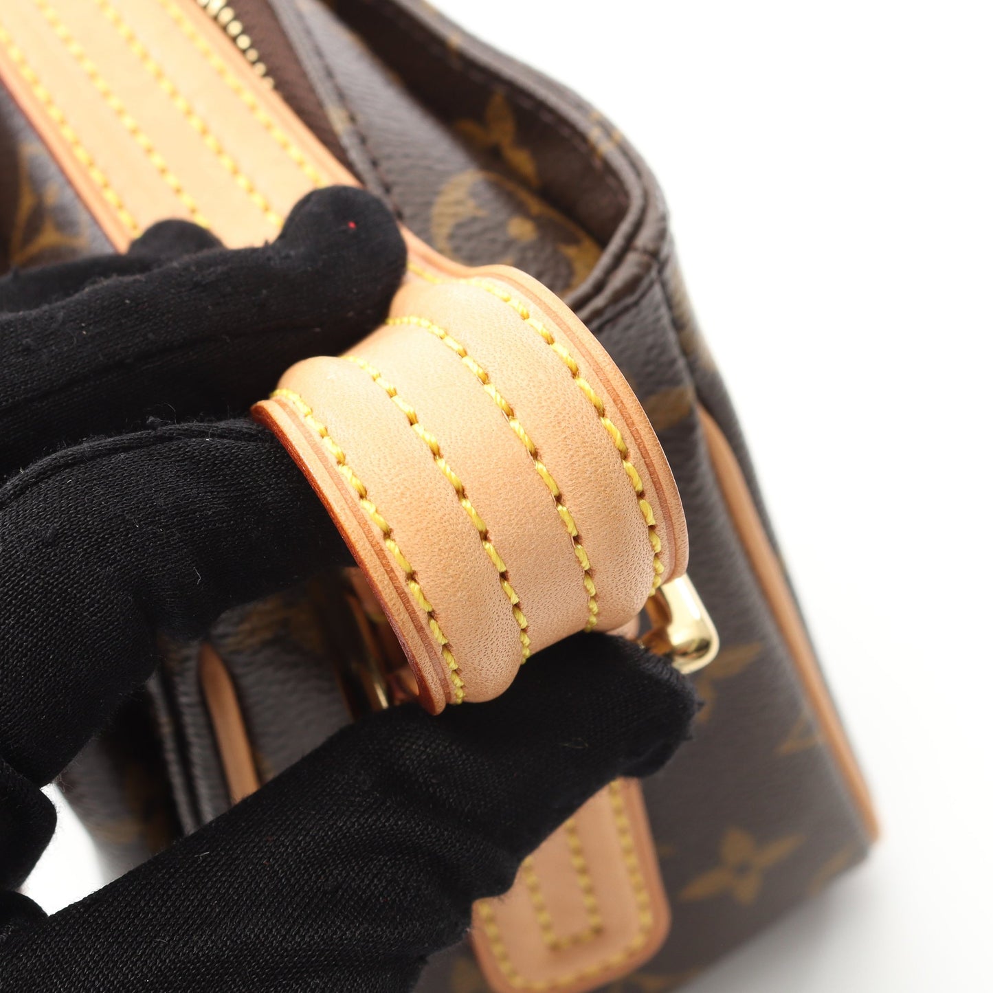 ヴィバシテMM モノグラム ショルダーバッグ PVC レザー ブラウン ルイヴィトン バッグ LOUIS VUITTON