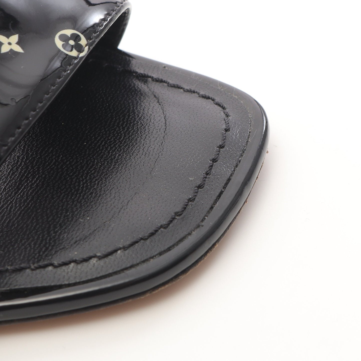 シェイクライン サンダル エナメルレザー ブラック ルイヴィトン シューズ LOUIS VUITTON