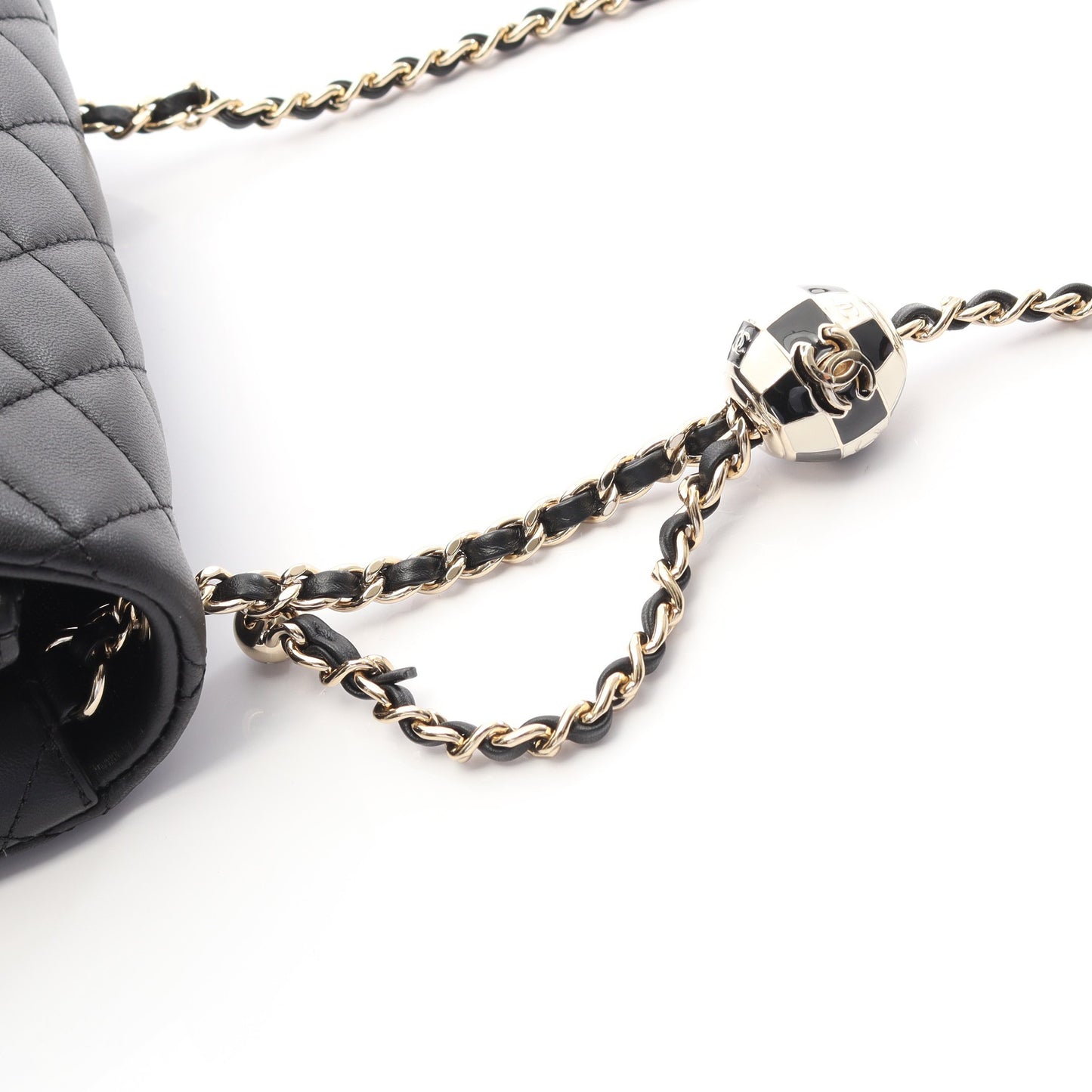 マトラッセ チェーンショルダーバッグ ラムスキン ブラック ゴールド金具 シャネル バッグ CHANEL