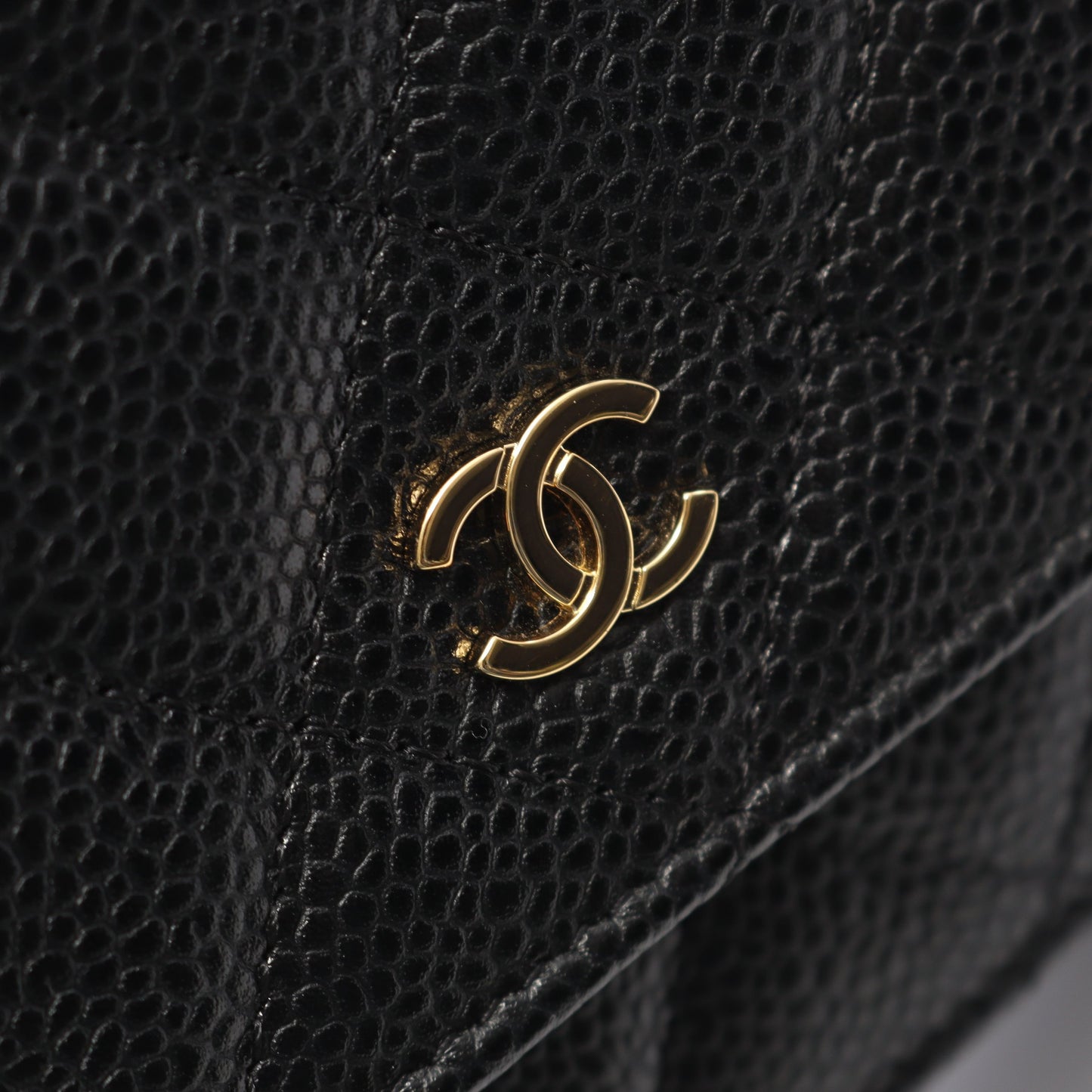 マトラッセ チェーンウォレット キャビアスキン ブラック ゴールド金具 シャネル バッグ CHANEL