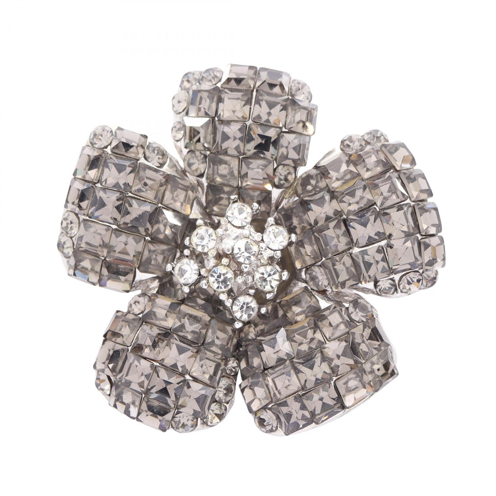 FLEUR ブローチ フラワー シルバーメッキ ラインストーン シルバー