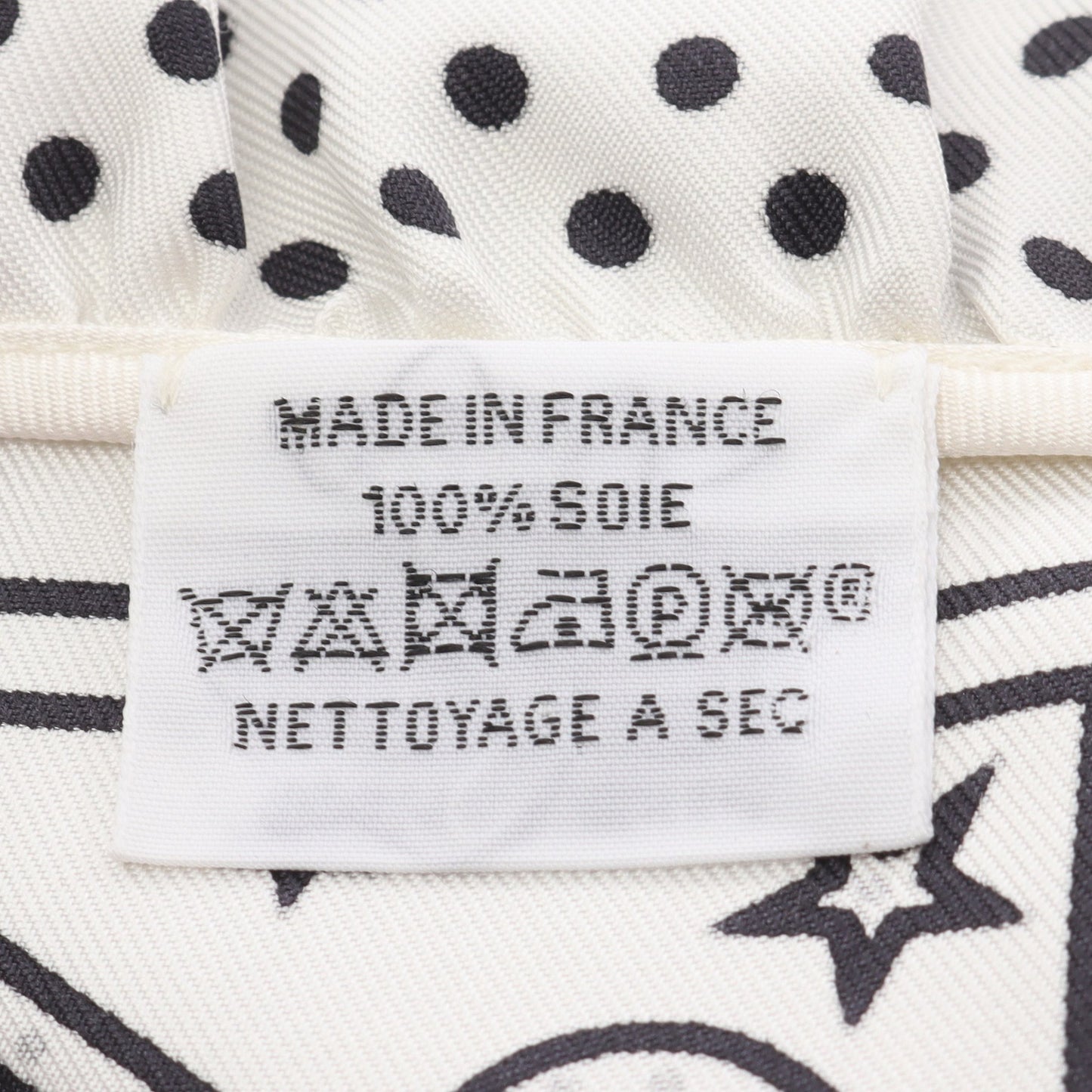 カレ70 BRIDES de GALA Bandana フリル スカーフ シルク オフホワイト ブラック エルメス 財布・小物 HERMES
