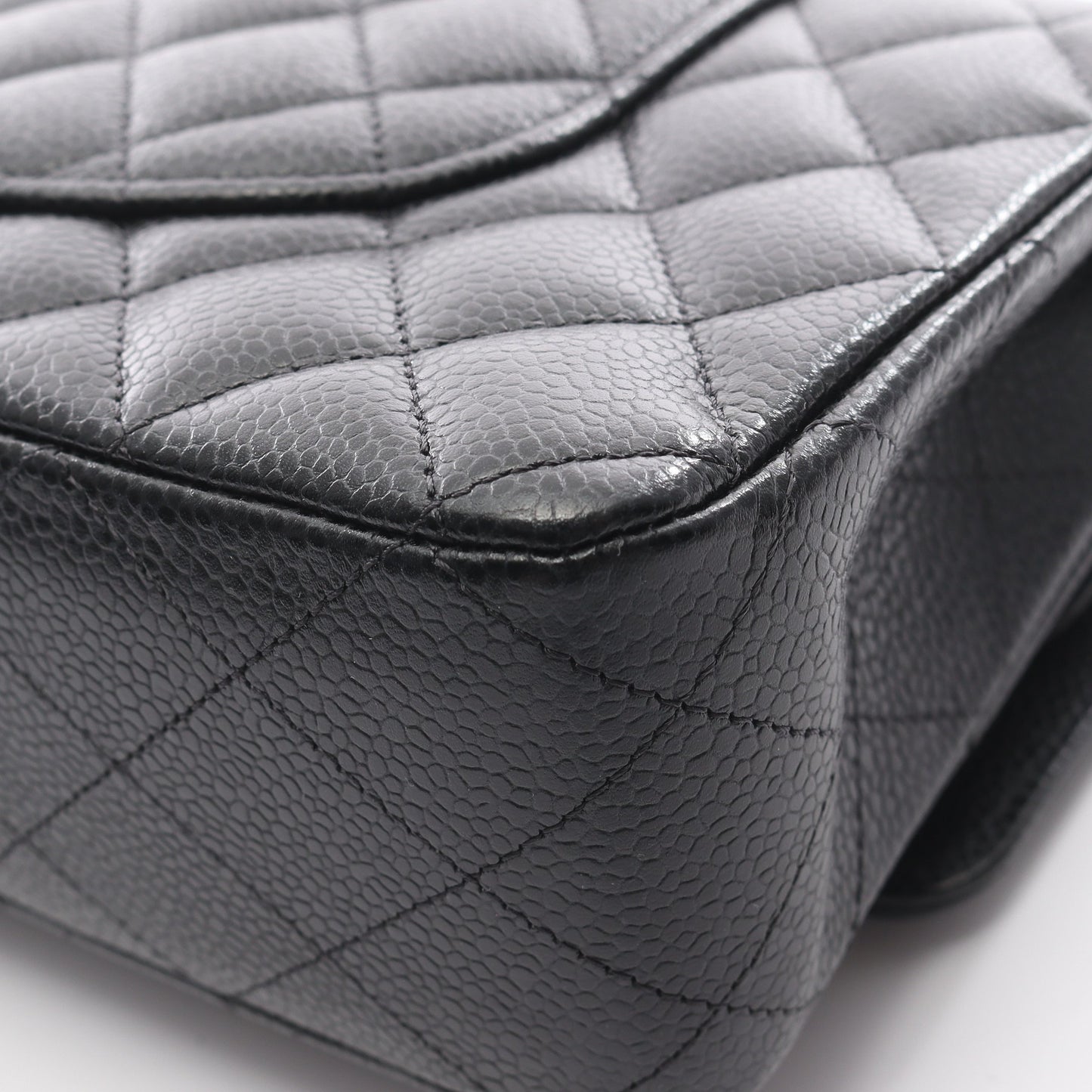 マトラッセ Wフラップ Wチェーンショルダーバッグ キャビアスキン ブラック ゴールド金具 シャネル バッグ CHANEL