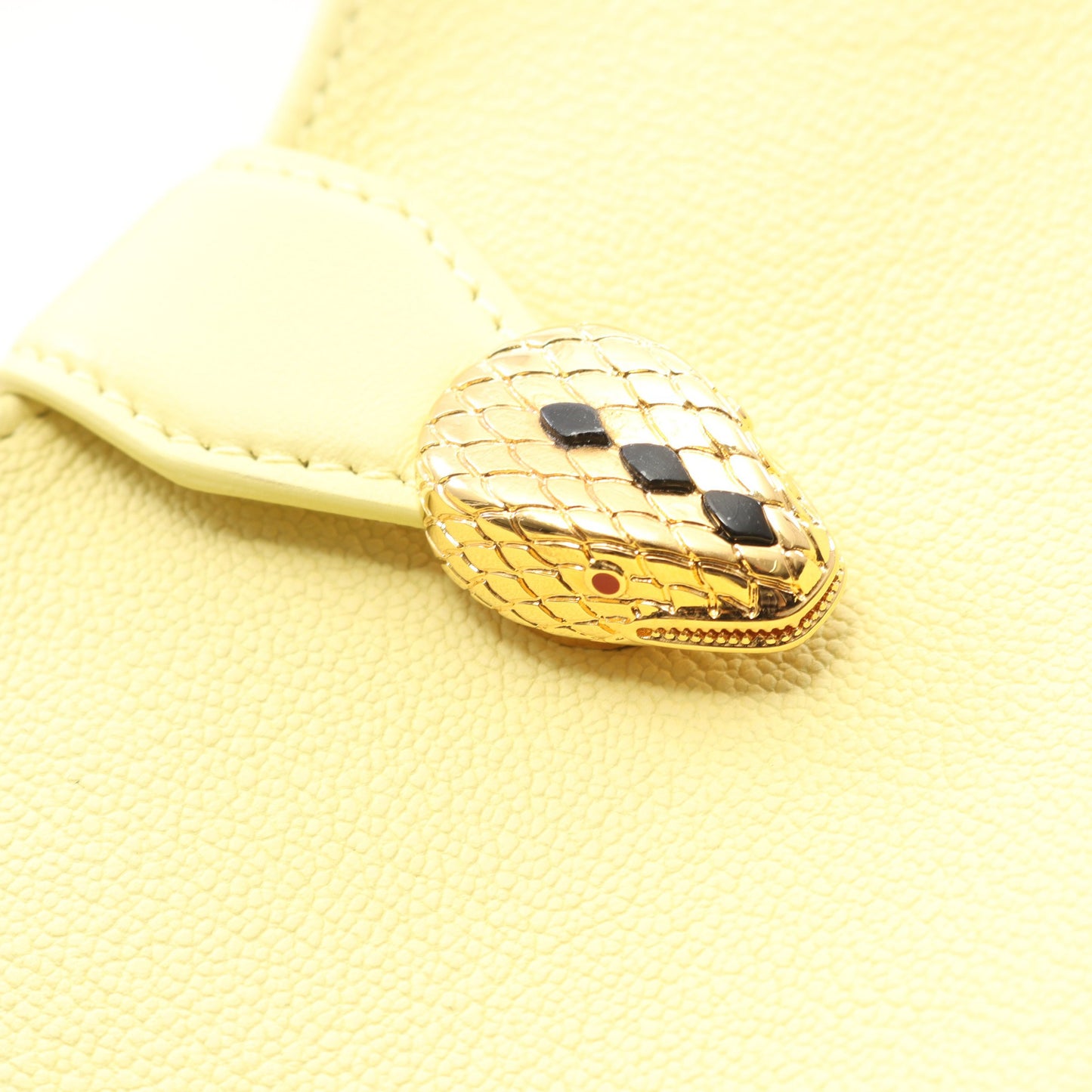 セルペンティ エリプス ハンドバッグ レザー ライトイエロー 2WAY ブルガリ バッグ BVLGARI