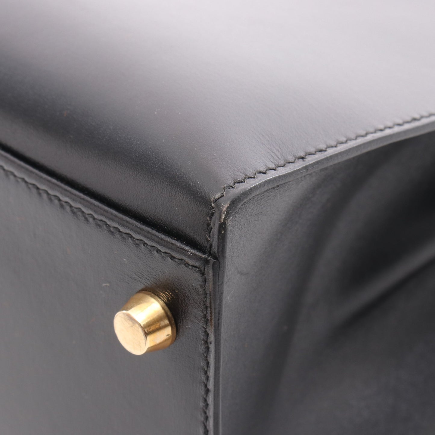 ケリー32 ハンドバッグ ボックスカーフ ブラック ゴールド金具 外縫い 2WAY □G刻印 エルメス バッグ HERMES