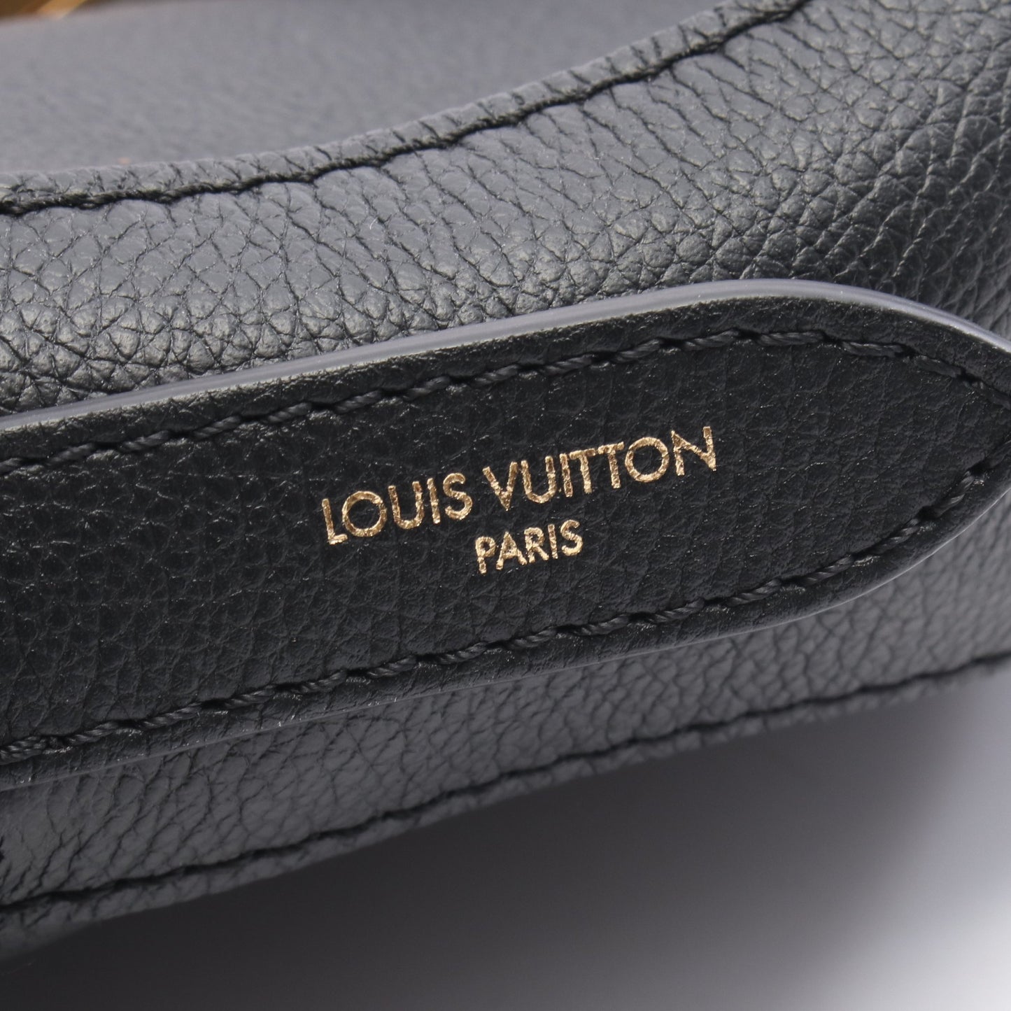 ロウキー ノワール ワンショルダーバッグ レザー ブラック ルイヴィトン バッグ LOUIS VUITTON