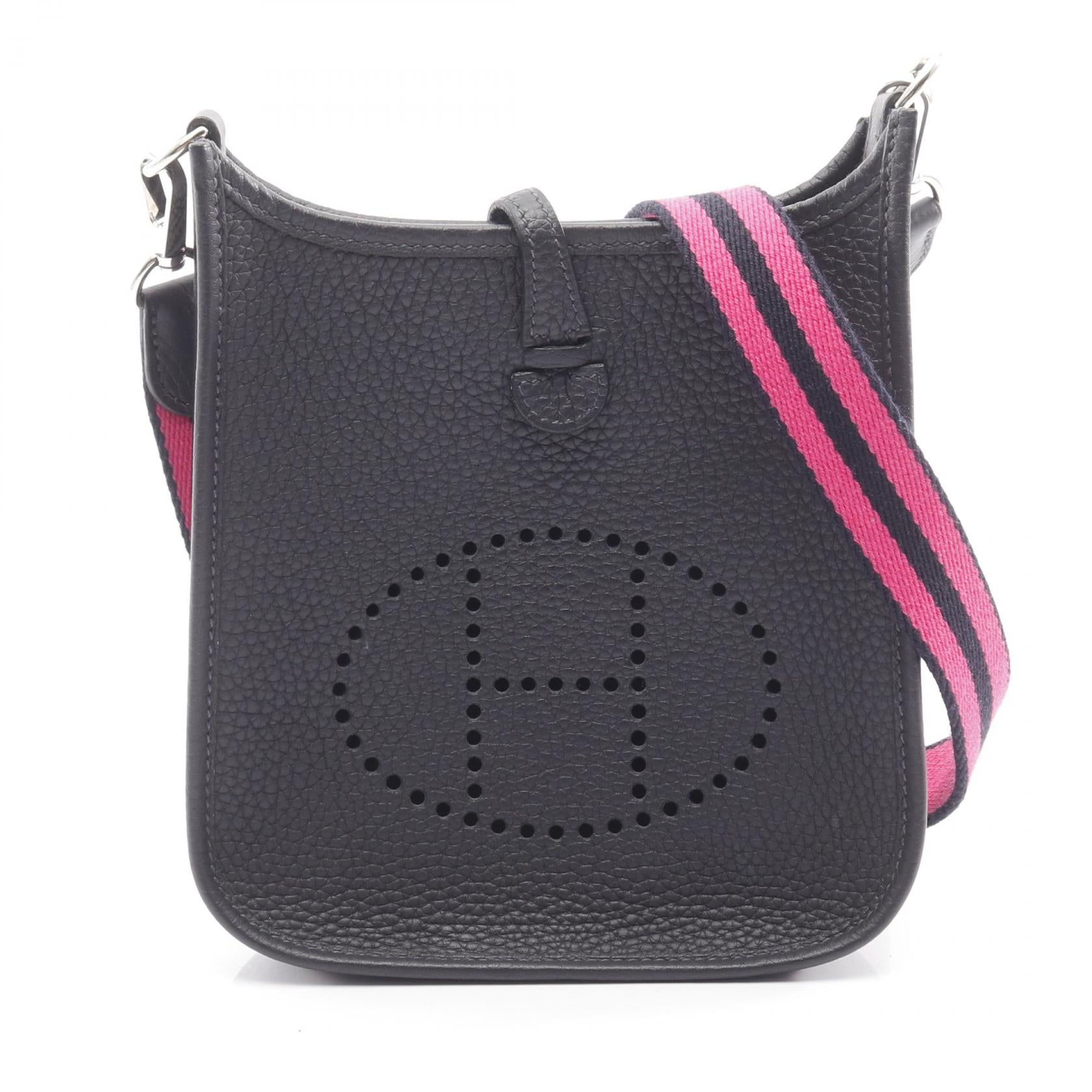 エルメス HERMES エヴリンTPM アマゾン キャバン ローズショッキング ブルーインディゴ ショルダーバッグ バッグ トリヨンクレマンス トリヨンクレマンス レディース ネイビー系 【中古】 エヴリンTPM アマゾン キャバン ローズショッキング ブルーインディゴ