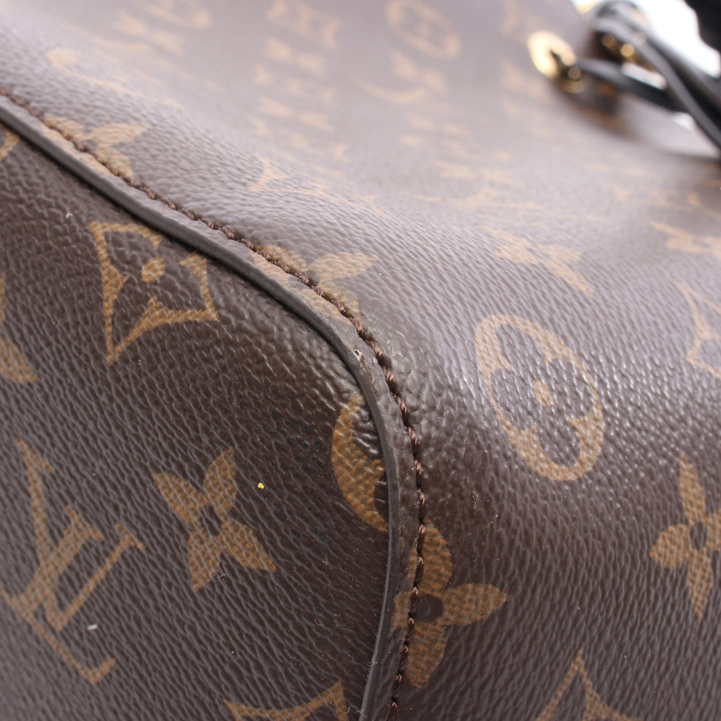ネオノエ モノグラム ノワール ショルダーバッグ PVC レザー ブラウン ブラック ルイヴィトン バッグ LOUIS VUITTON