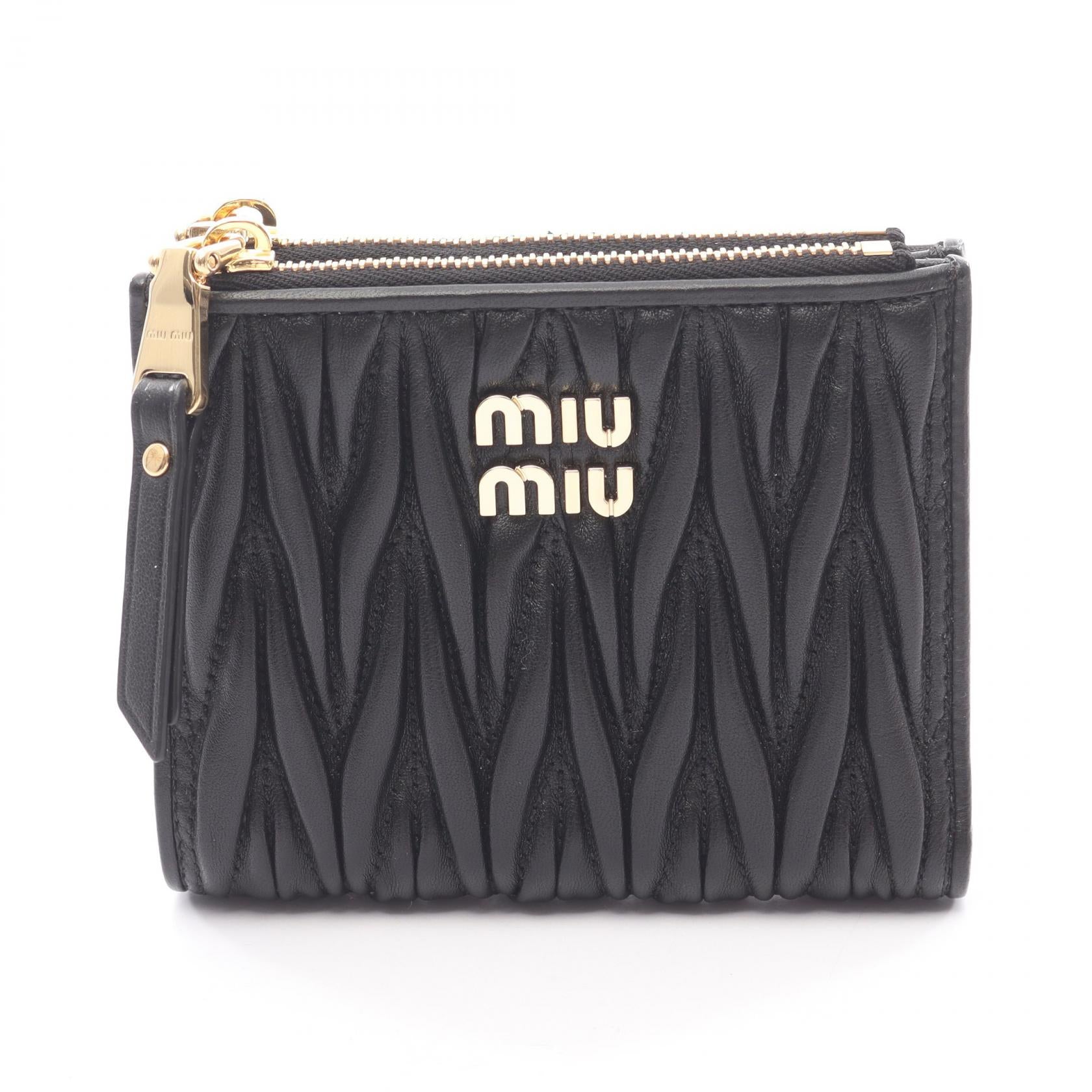 miumiu matelasse 財布　ブラック Black Small Matelassé Nappa Leather Wallet | Miu Miu - United States
