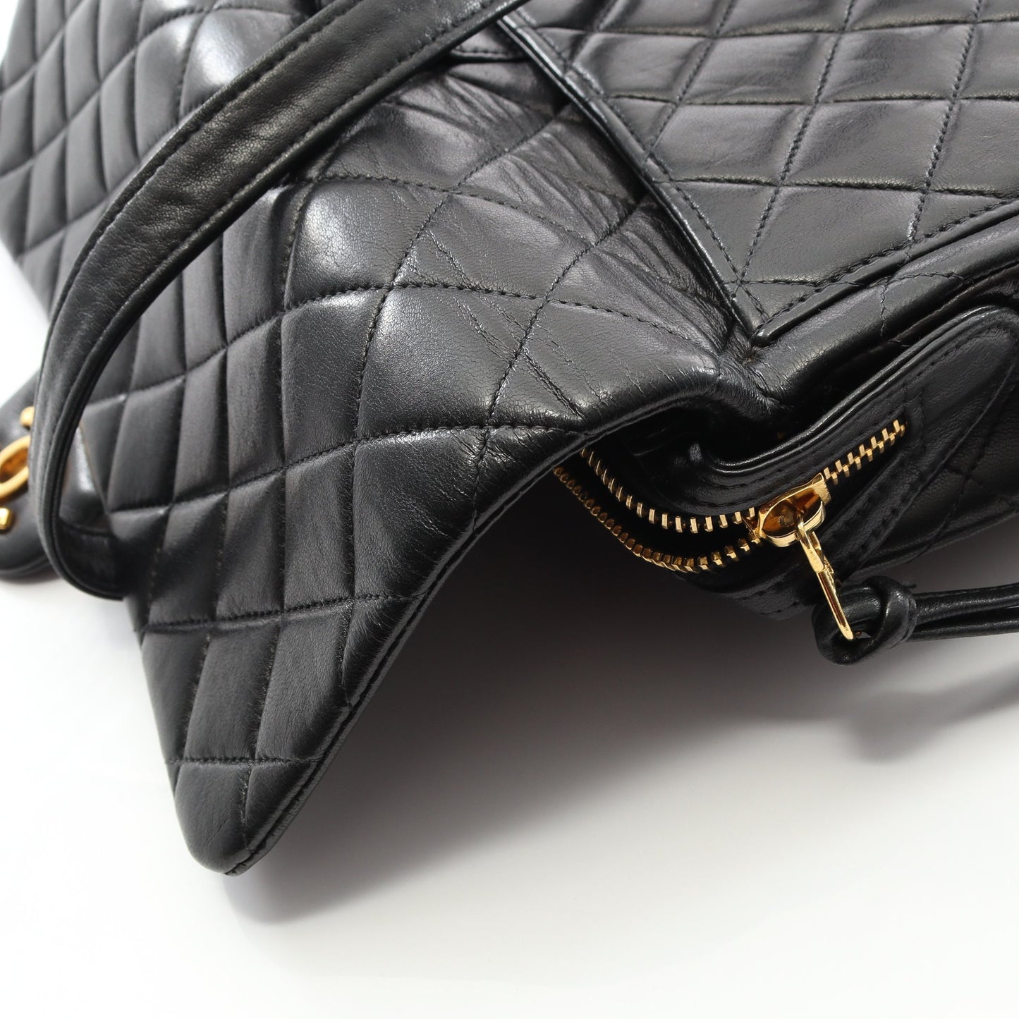 マトラッセ バックパック リュックサック ラムスキン ブラック ゴールド金具 シャネル バッグ CHANEL
