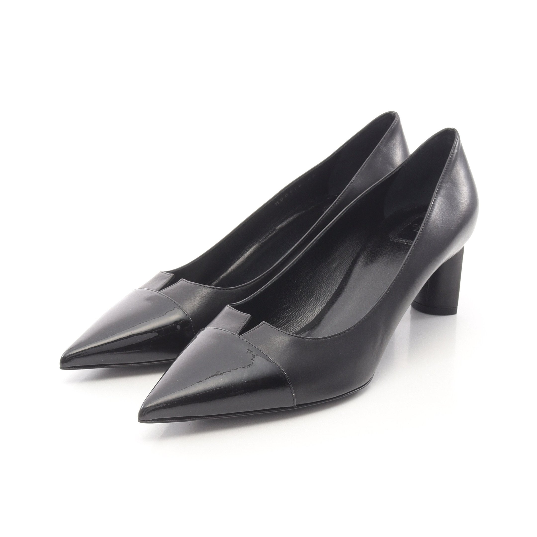 ポインテッドトゥ パンプス レザー エナメルレザー ブラック