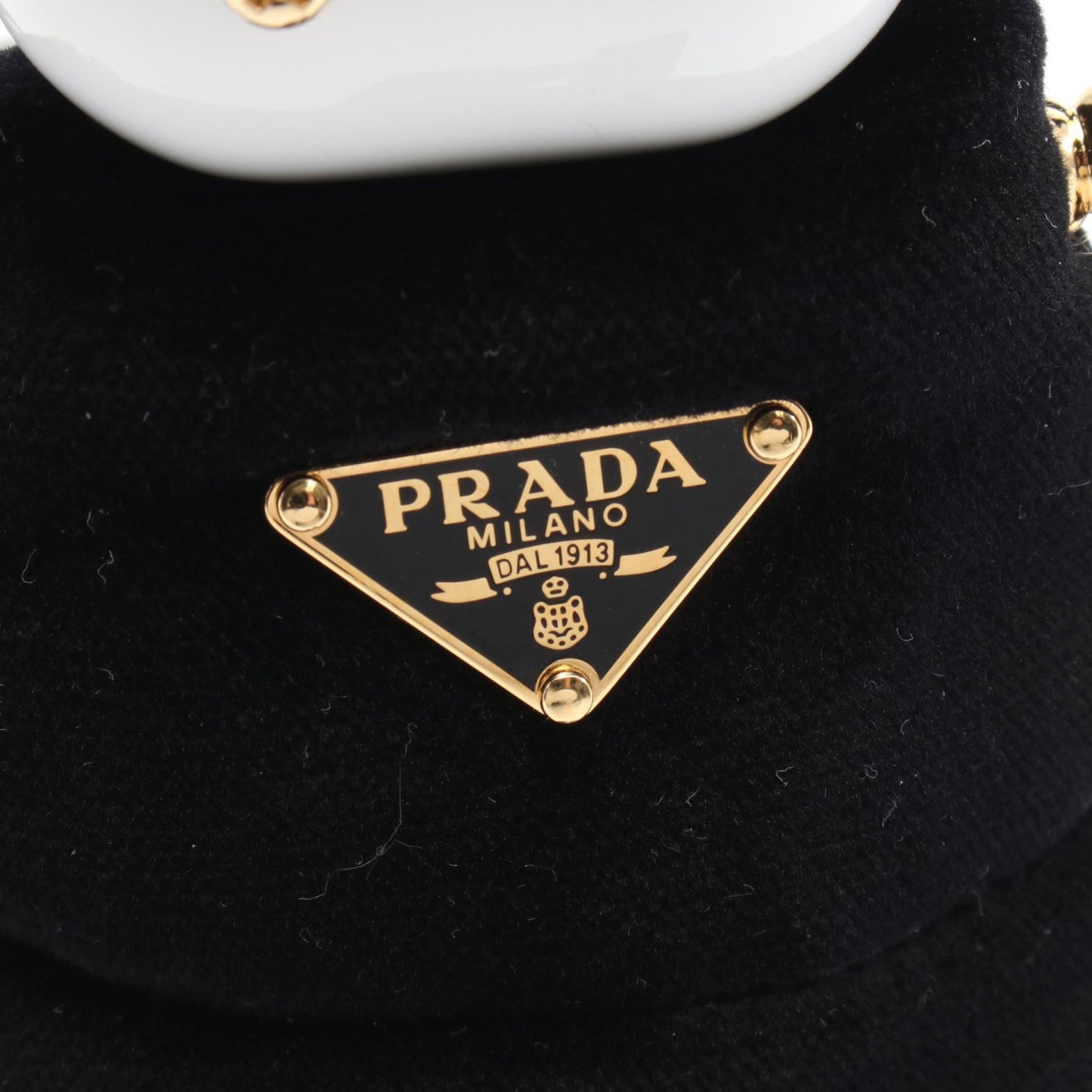 Soft Robot バッグチャーム その他 ベルベット ブラック ホワイト プラダ 財布・小物 PRADA