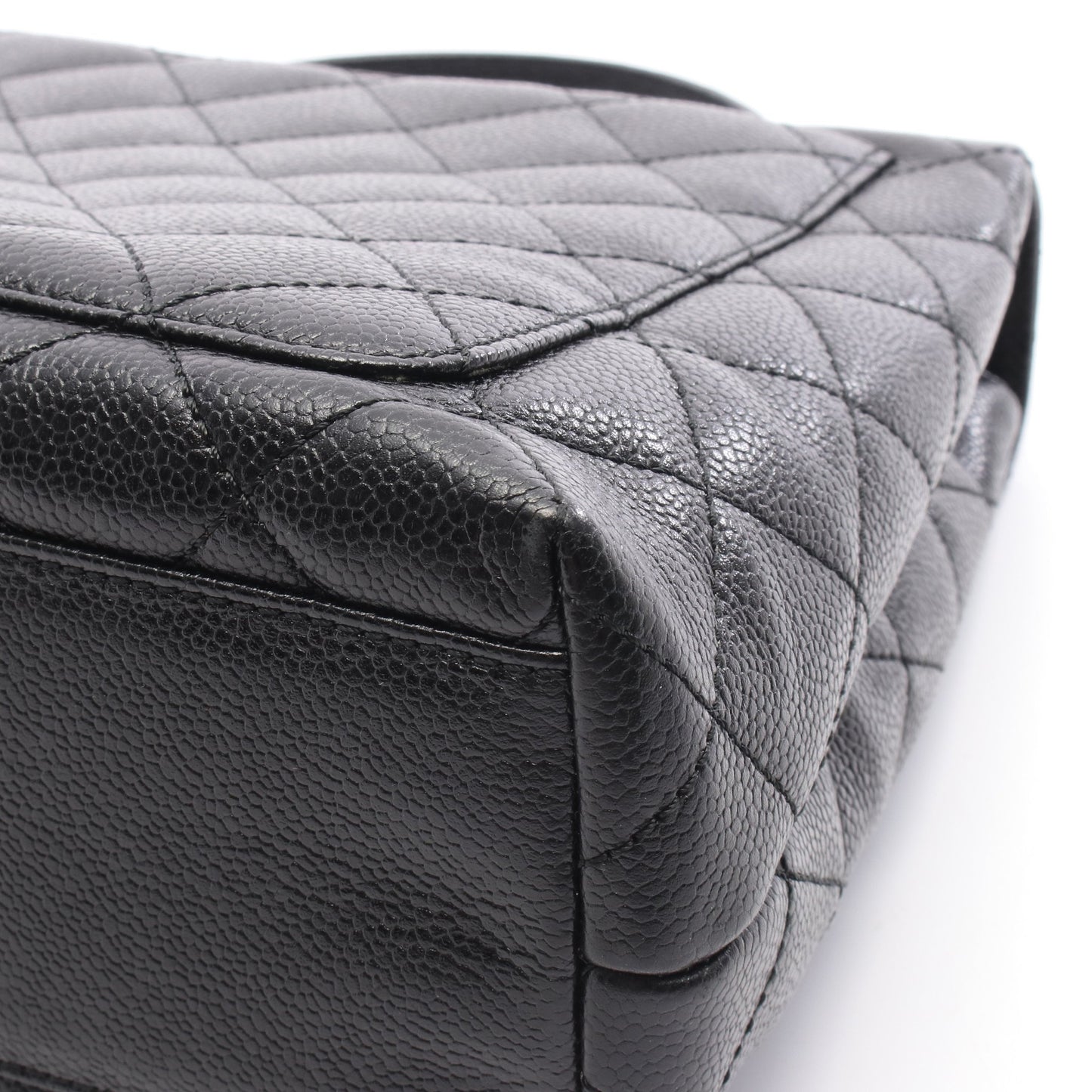 マトラッセ ハンドバッグ キャビアスキン ブラック ゴールド金具 シャネル バッグ CHANEL
