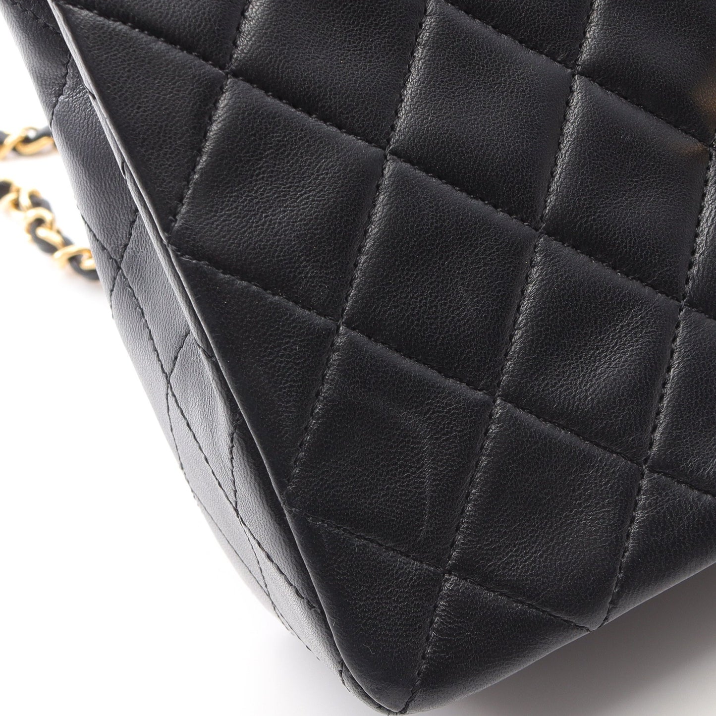 ミニマトラッセ20 チェーンショルダーバッグ ラムスキン ブラック ゴールド金具 シャネル バッグ CHANEL