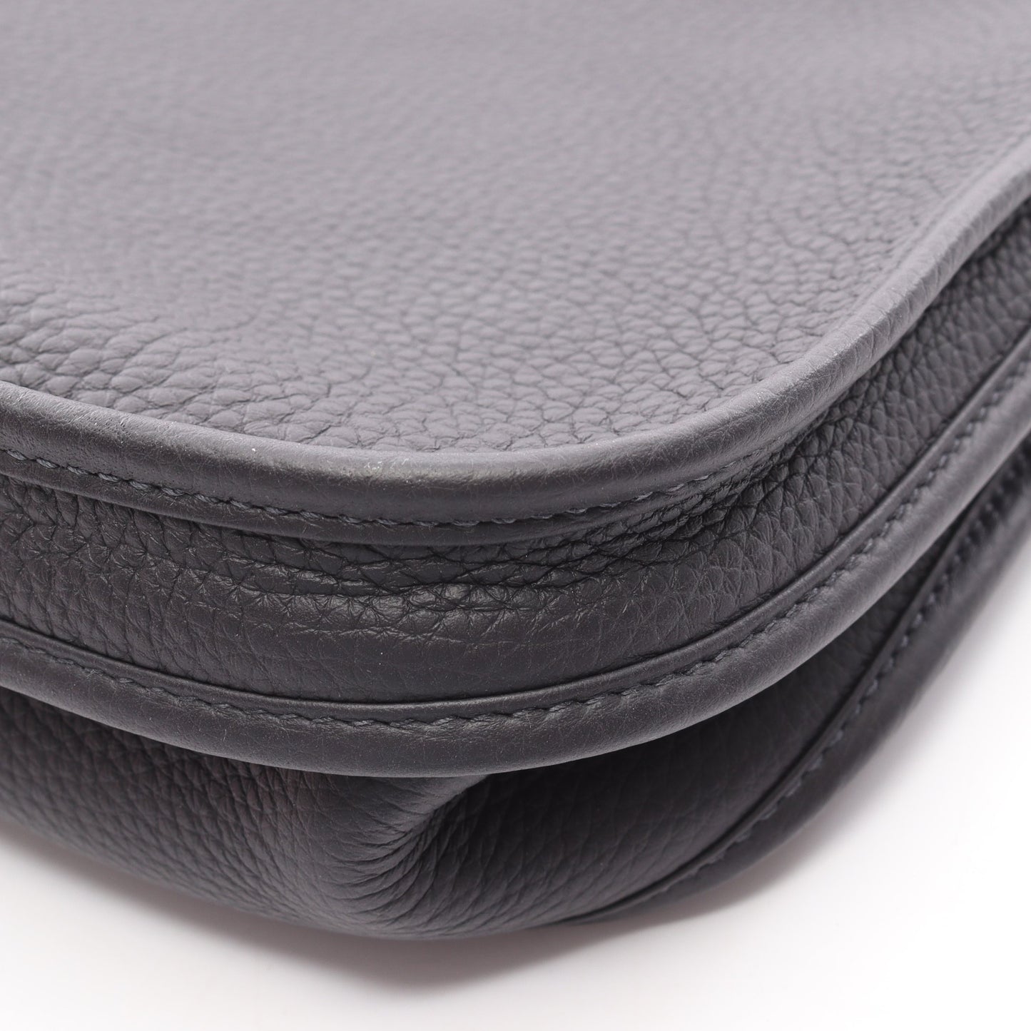 エヴリン 3 トロワ PM キャバン ショルダーバッグ トリヨンクレマンス ダークネイビー シルバー金具 K刻印 エルメス バッグ HERMES