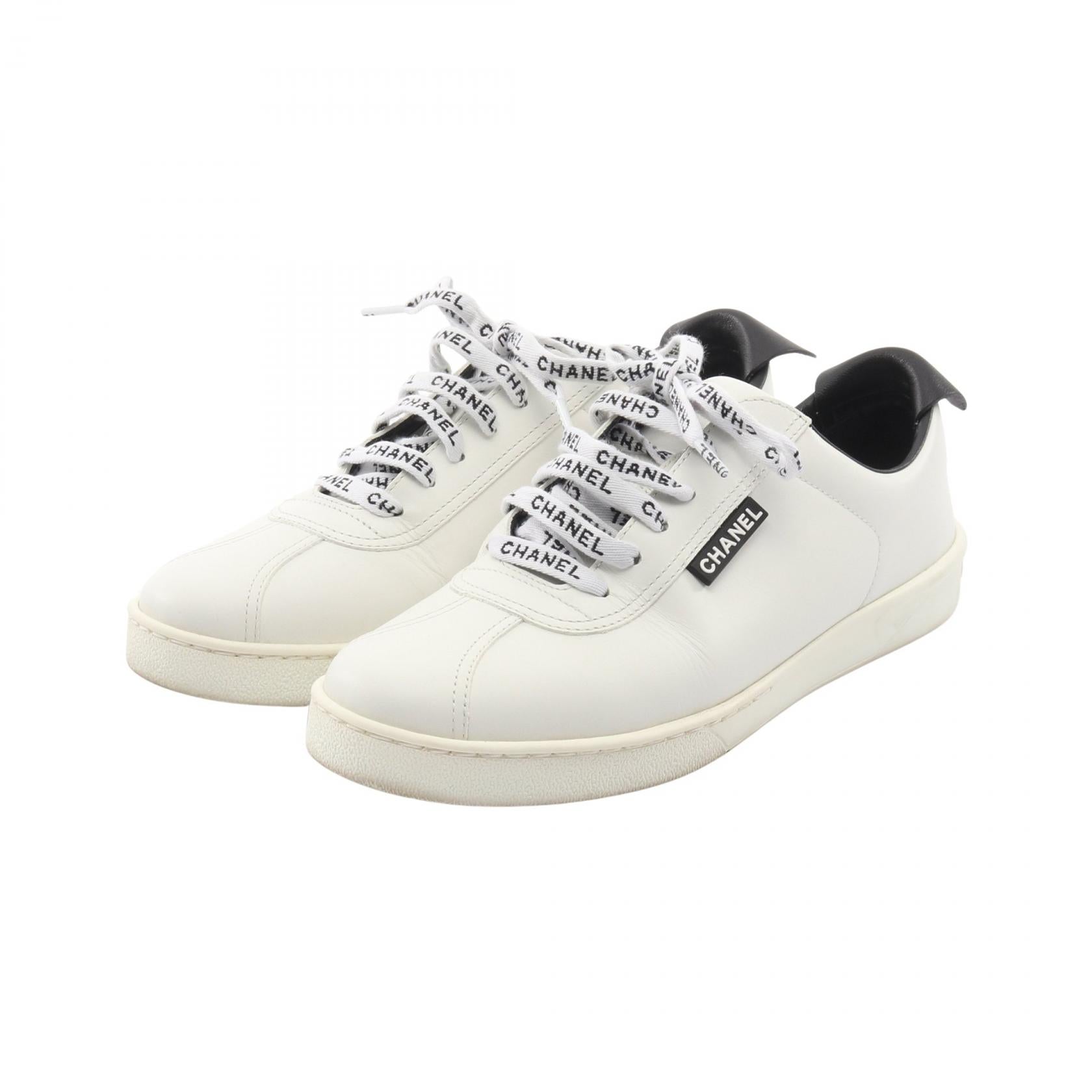ココマーク スニーカー レザー ホワイト ブラック シャネル – RECLO