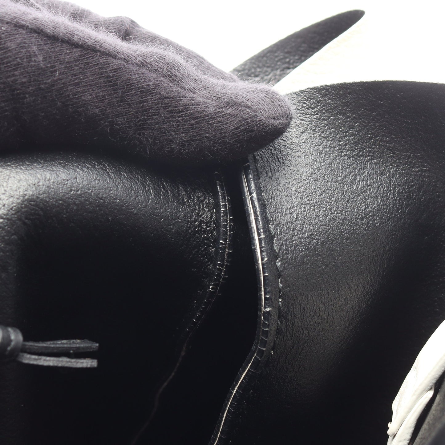 エブリデイ トート S ハンドバッグ トートバッグ レザー オフホワイト バレンシアガ バッグ BALENCIAGA