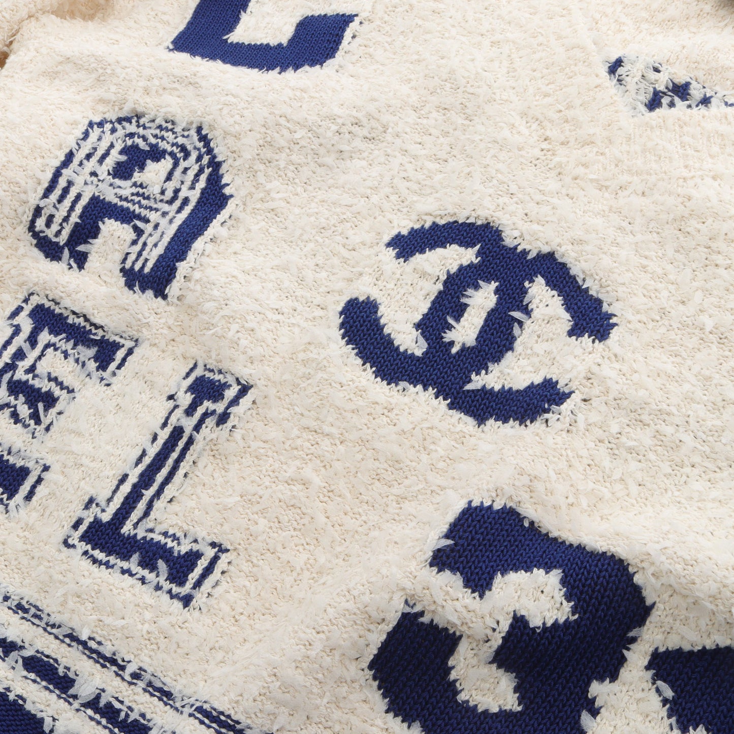 DEAUVILLE BIARRITZ VENISE ココマーク ニット Vネック コットン ナイロン シルク オフホワイト ブルー 2019年SS シャネル トップス CHANEL