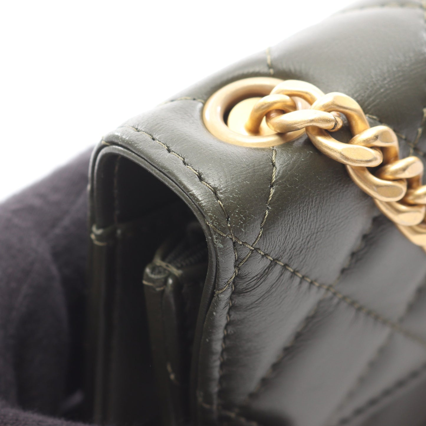 マトラッセ フォン ポーチ チェーンショルダーバッグ ラムスキン カーキグリーン ゴールド金具 シャネル バッグ CHANEL