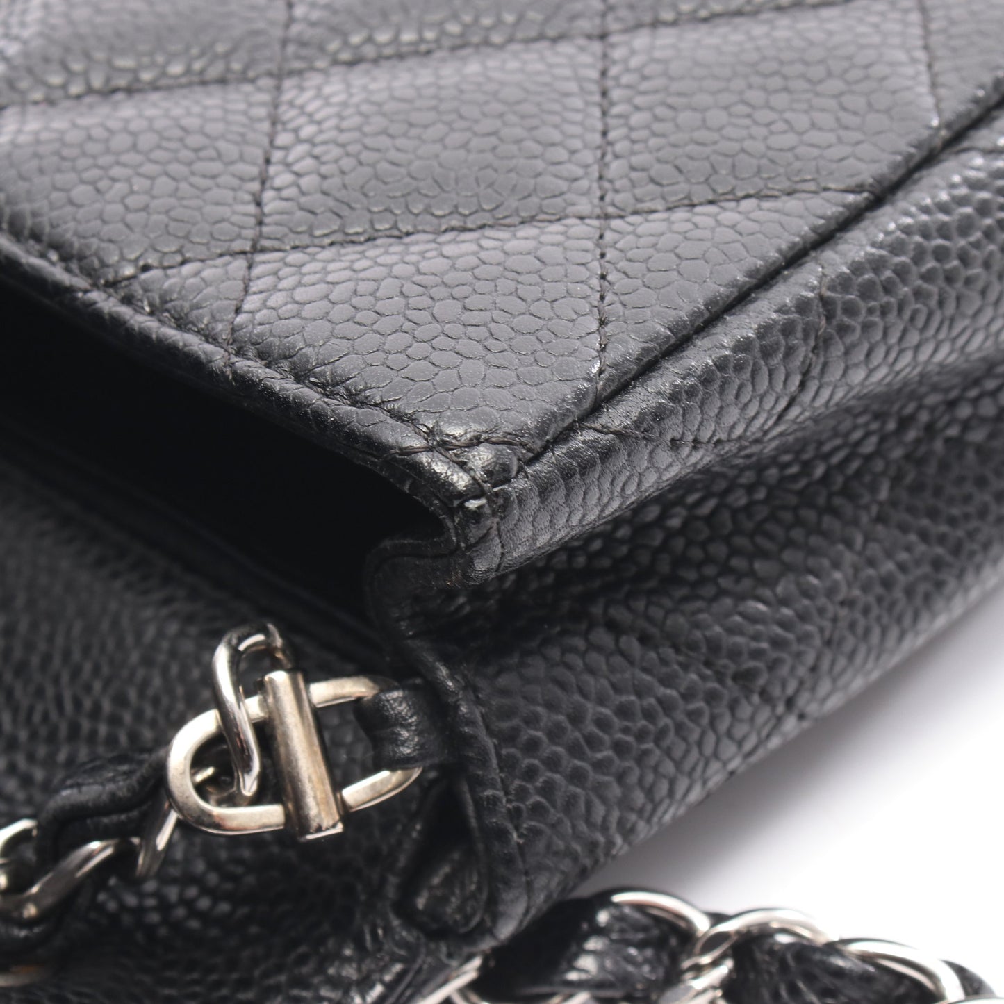マトラッセ イーストウエスト チェーンショルダーバッグ キャビアスキン ブラック シルバー金具 シャネル バッグ CHANEL