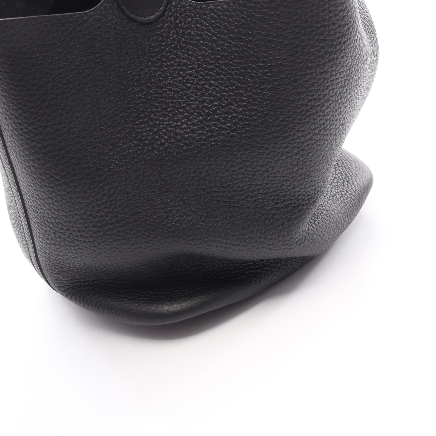 ピコタンロックMM ハンドバッグ トリヨンクレマンス ブラック ゴールド金具 W刻印 エルメス バッグ HERMES