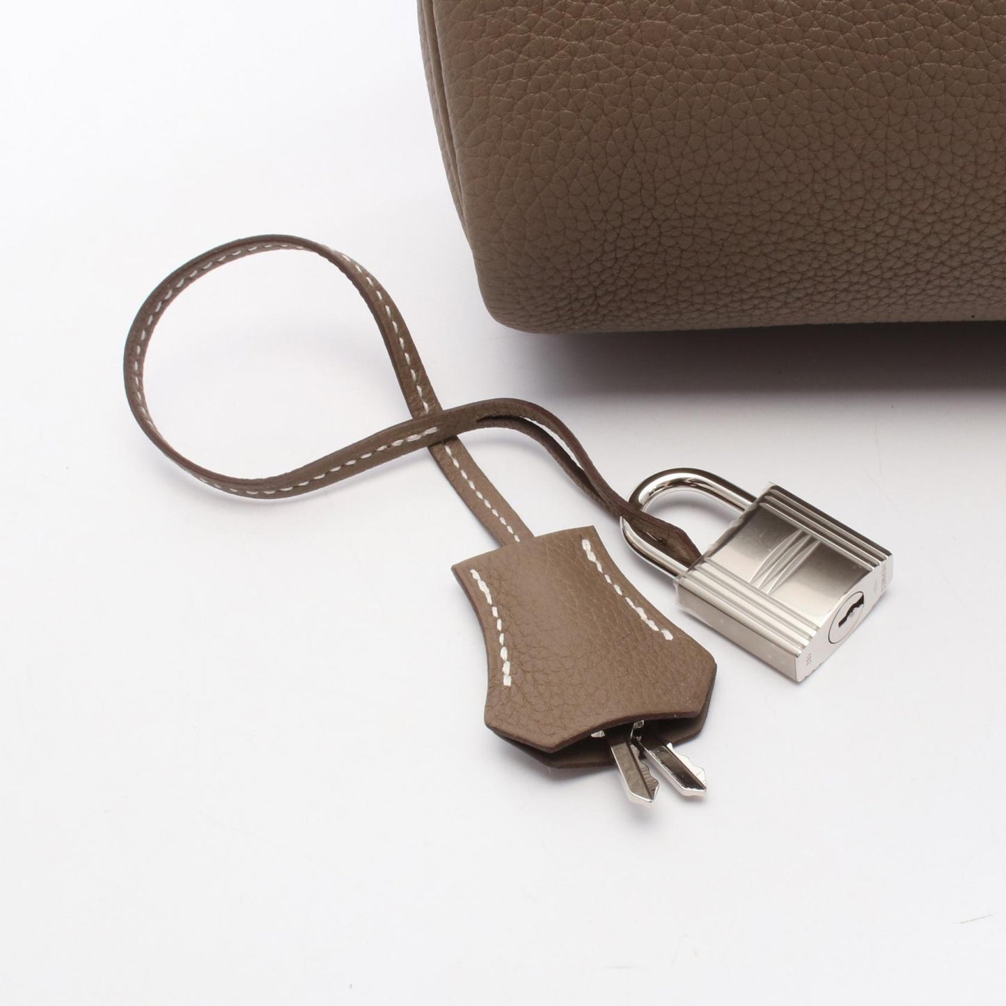 ケリーアッカドPM エトゥープ ボディバッグ トゴ グレーブラウン シルバー金具 W刻印 エルメス バッグ HERMES