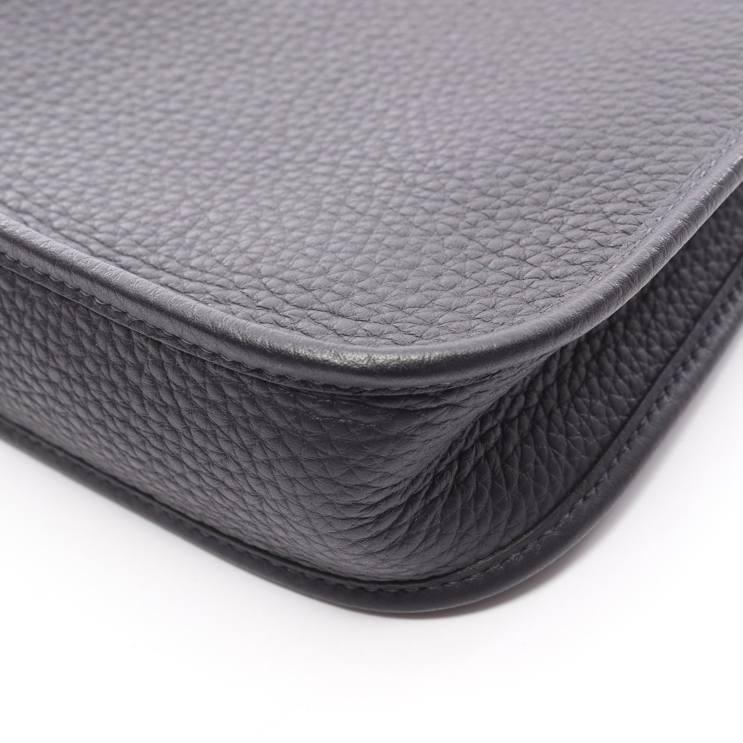 エヴリンTPM アマゾン キャバン ショルダーバッグ トリヨンクレマンス ブラック シルバー金具 W刻印 エルメス バッグ HERMES