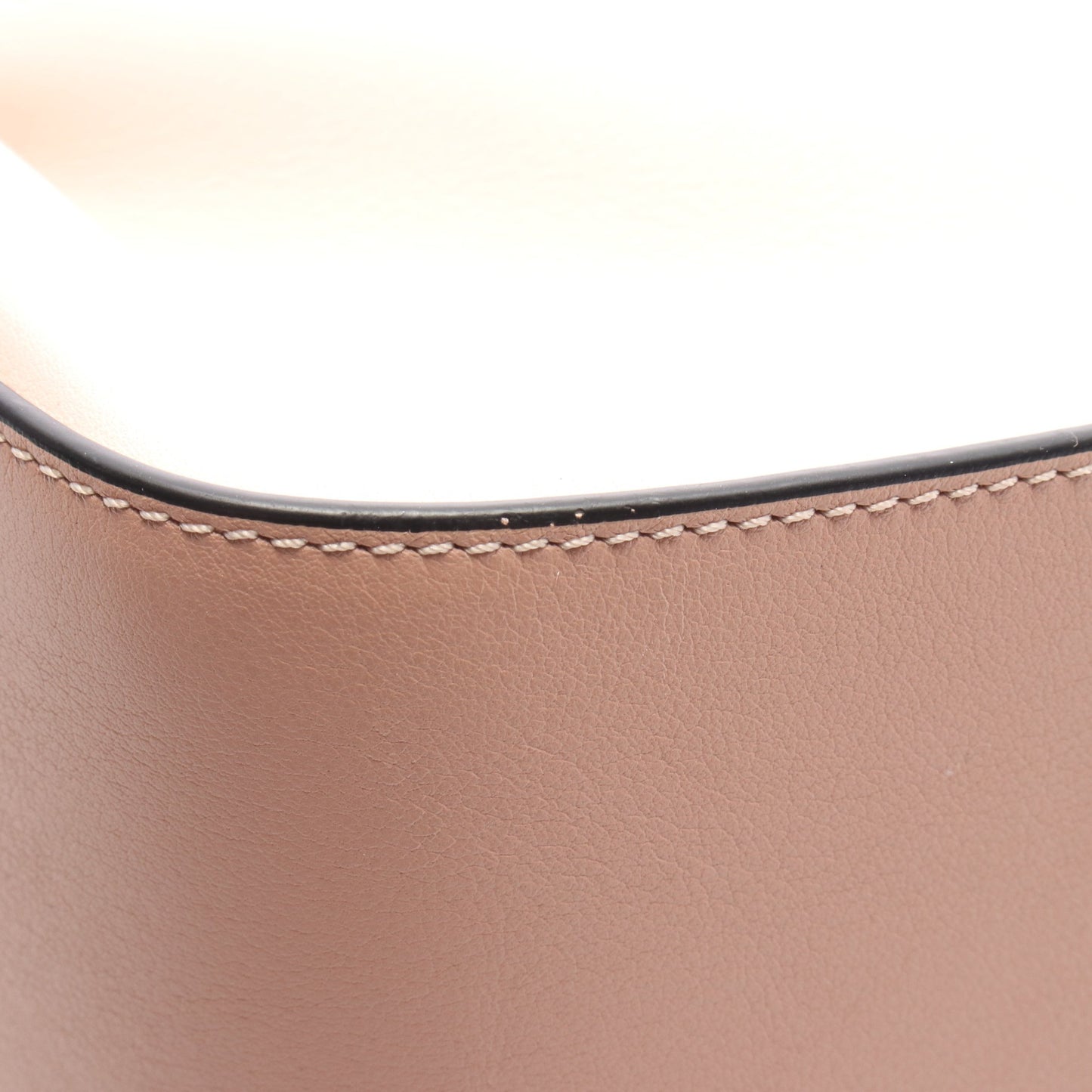 HAMMOCK SMALL ハンモック スモール ハンドバッグ レザー ピンクベージュ ライトピンク 2WAY ロエベ バッグ LOEWE