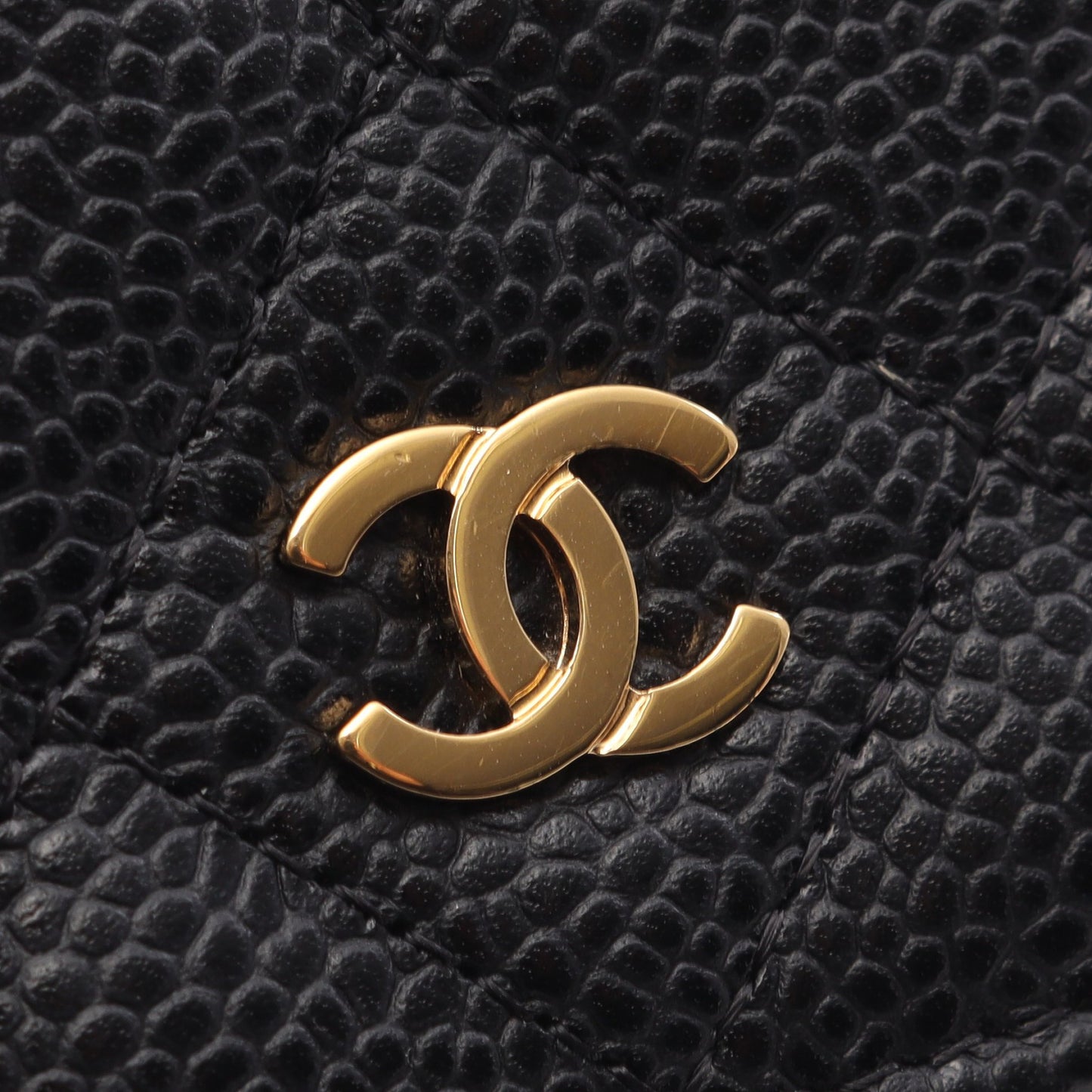 マトラッセ チェーンウォレット キャビアスキン ブラック ゴールド金具 シャネル バッグ CHANEL