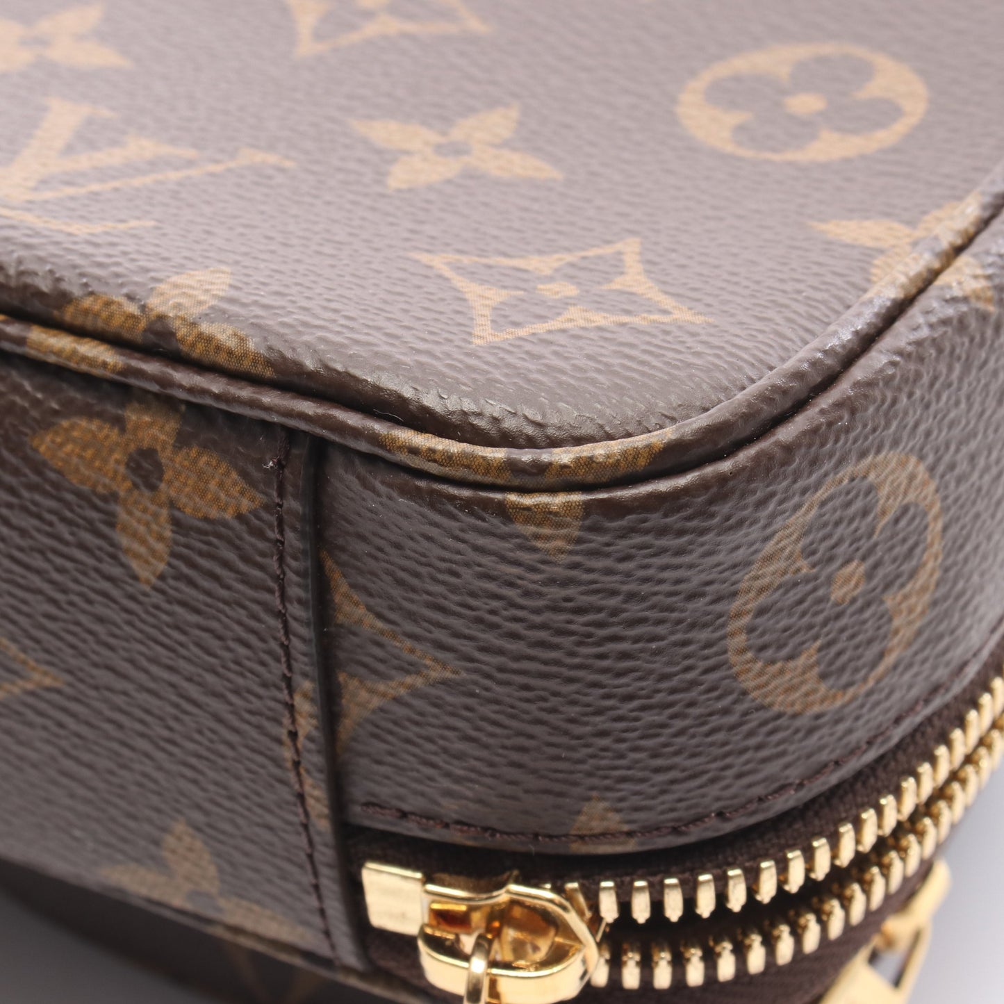 ユーティリティ クロスボディ モノグラム ハンドバッグ PVC レザー ブラウン ルイヴィトン バッグ LOUIS VUITTON