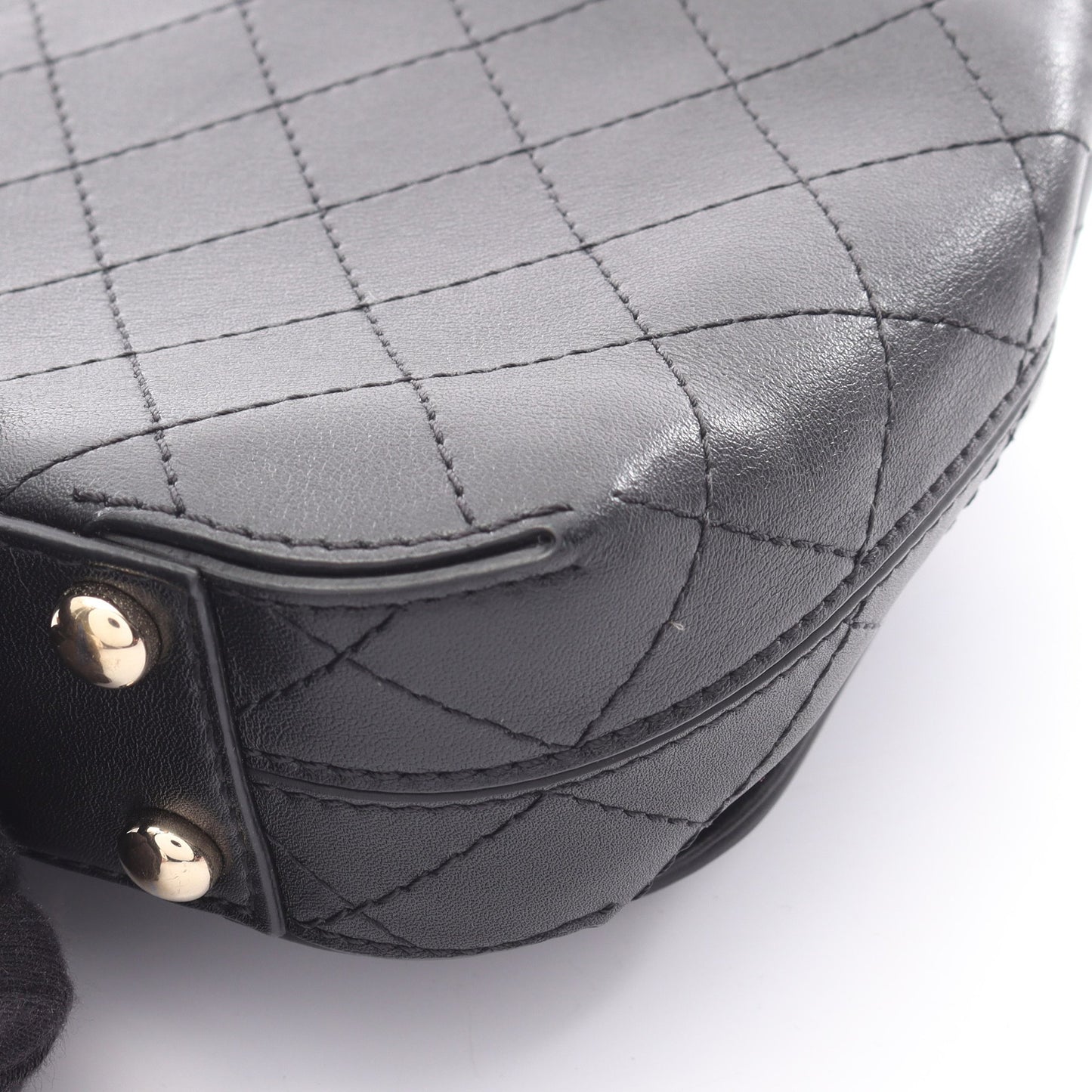 ミニマトラッセ チェーンショルダーバッグ レザー ブラック ゴールド金具 シャネル バッグ CHANEL