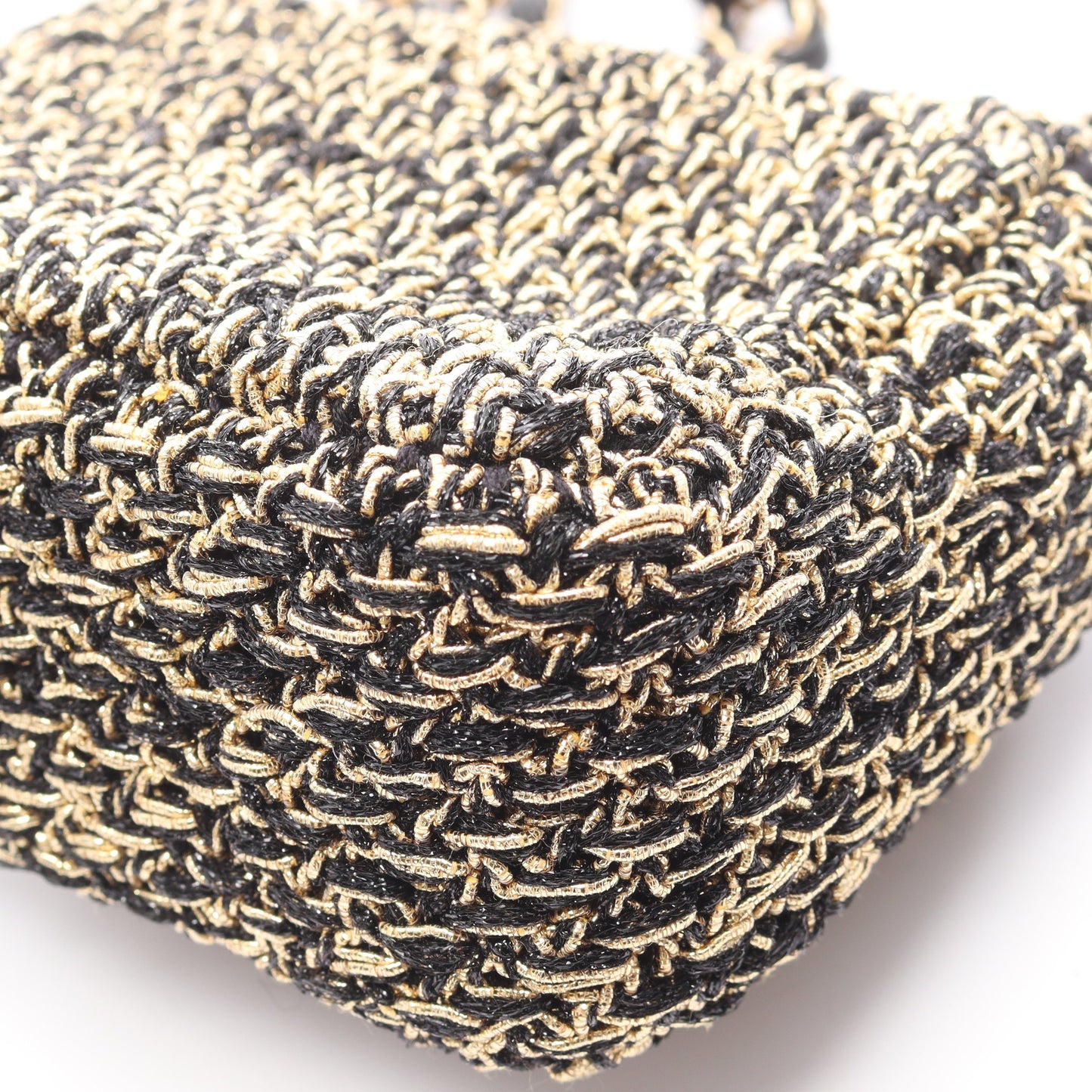 マトラッセ スモールフラップ チェーンショルダーバッグ ツイード ブラック ゴールド ゴールド金具 シャネル