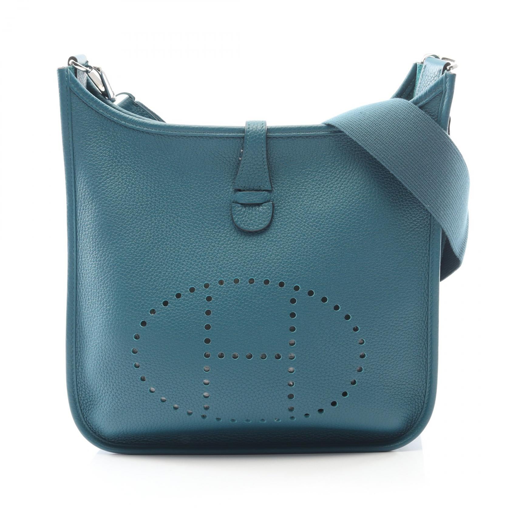 エルメス HERMES エヴリン 3 トロワ PM ショルダーバッグ バッグ トリヨンクレマンス トリヨンクレマンス コルヴェール U刻印（2022年製造） レディース グリーン系 【中古】 HERMES - エルメス HERMES エヴリン 3 トロワ PM ショルダーバッグ