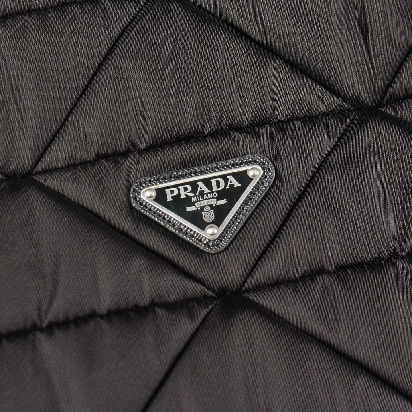 RE-NYLON ジャケット ブルゾン ナイロン ブラック フード付き プラダ アウター PRADA