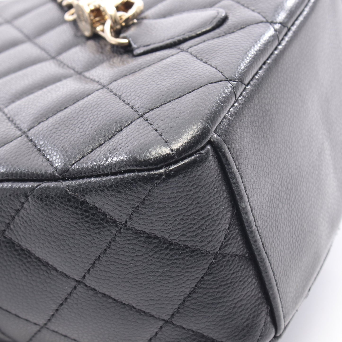 マトラッセ ミニリュック キャビアスキン ブラック ゴールド金具 シャネル バッグ CHANEL
