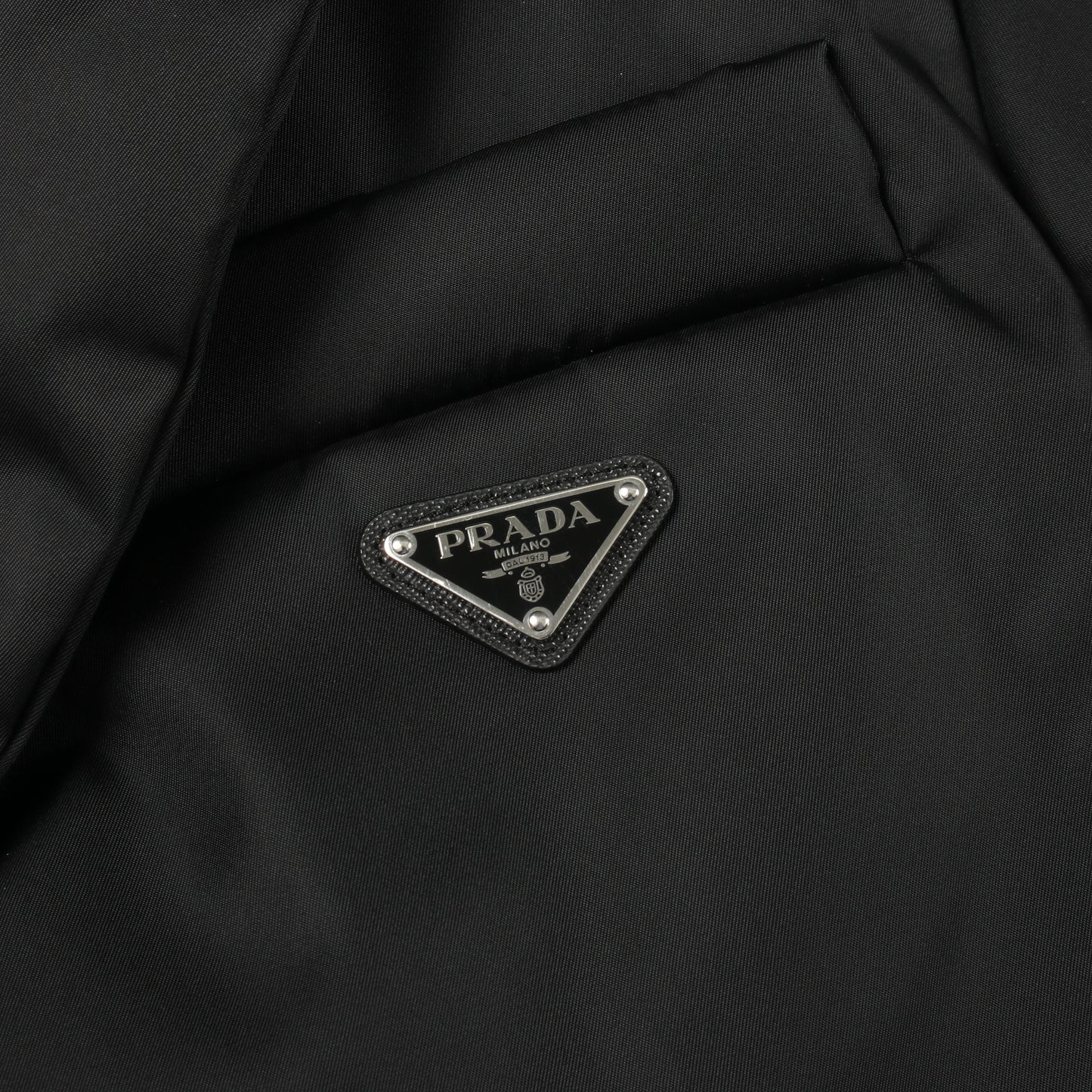 Re-Nylon ダウンジャケット ナイロン ブラック プラダ アウター PRADA