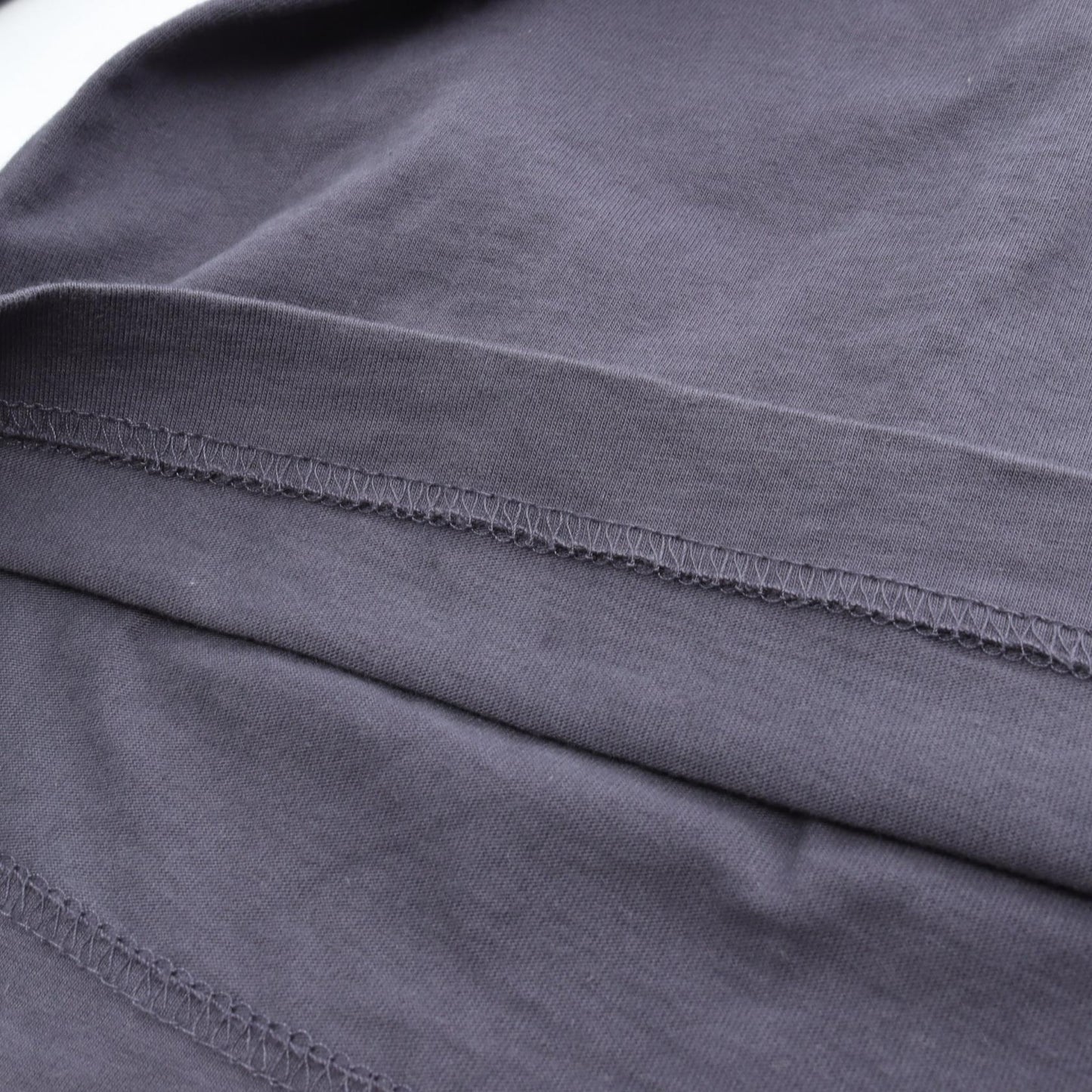 ロゴ クルーネック 長袖Tシャツ コットン ブルーグレー エフオージーエッセンシャルズ トップス FOG ESSENTIALS