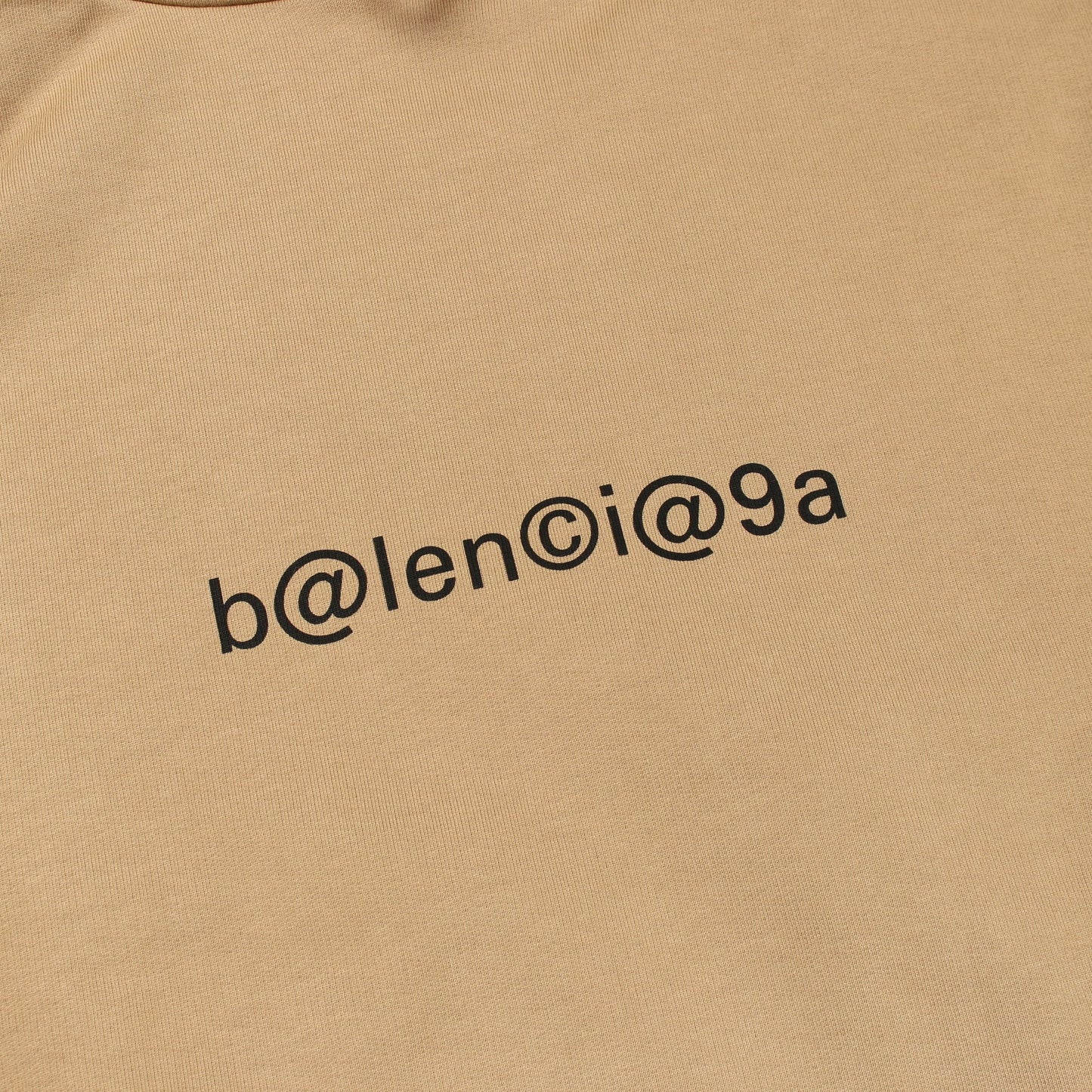 NEW COPYRIGHT ミディアムフィット フーディー プルオーバーパーカー コットン ベージュ バレンシアガ トップス BALENCIAGA