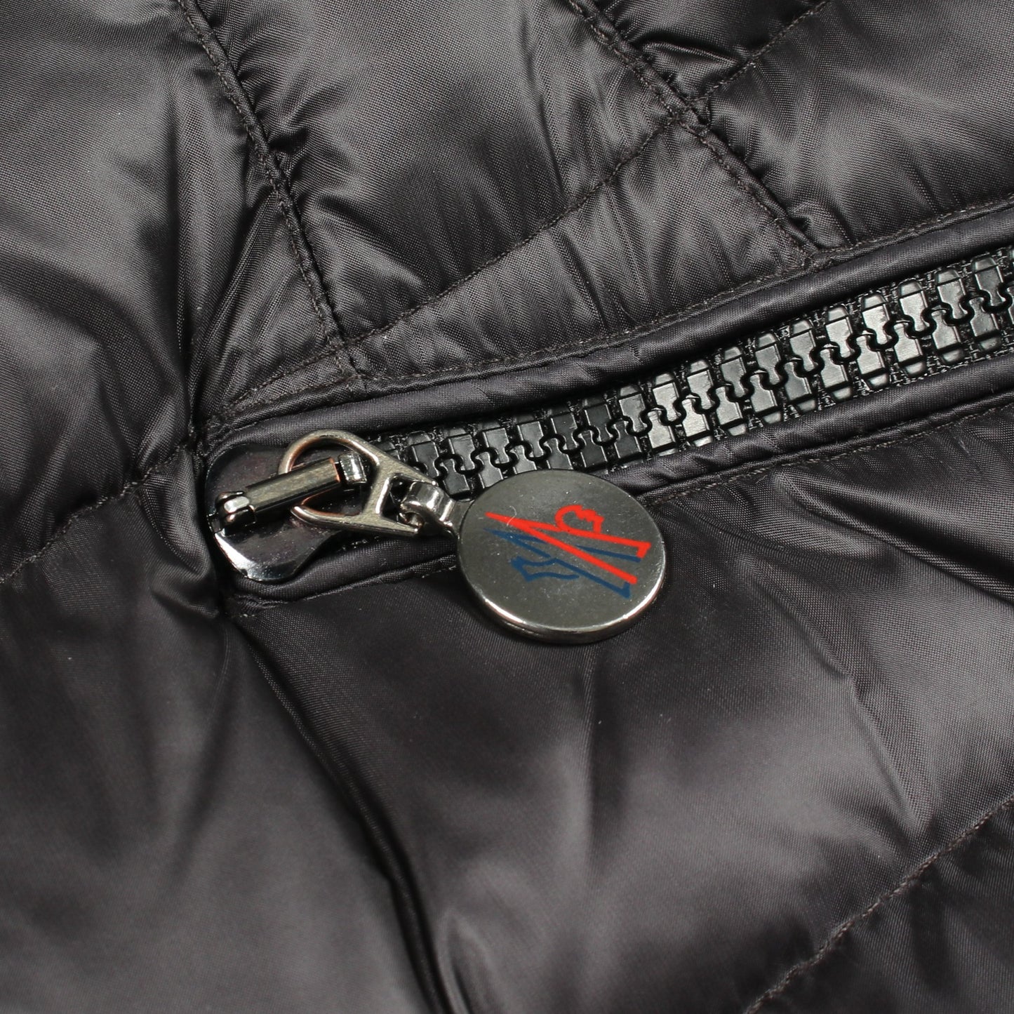HERMINE ダウンコート ナイロン ブラック モンクレール アウター MONCLER