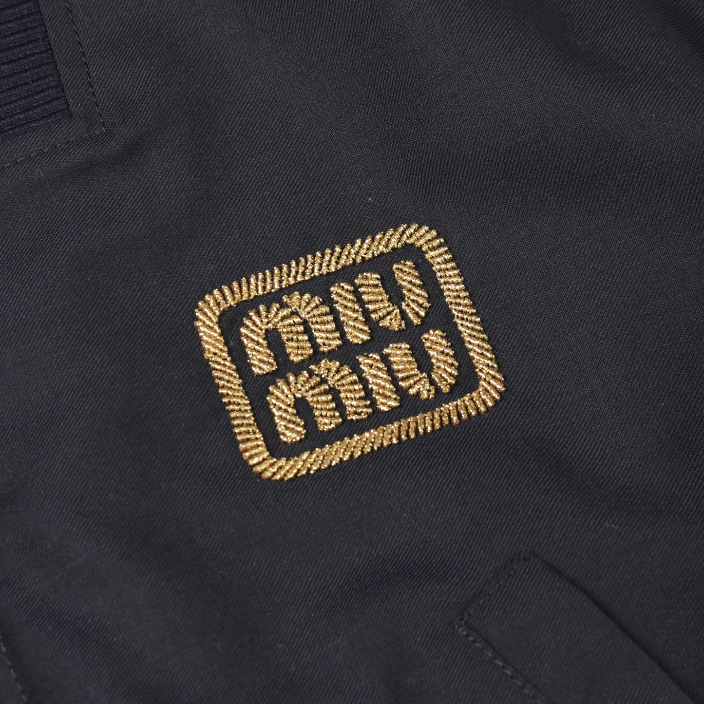 ロゴ刺繍 クロップド ブルゾン ボンバージャケット ウール ネイビー ミュウミュウ アウター miu miu