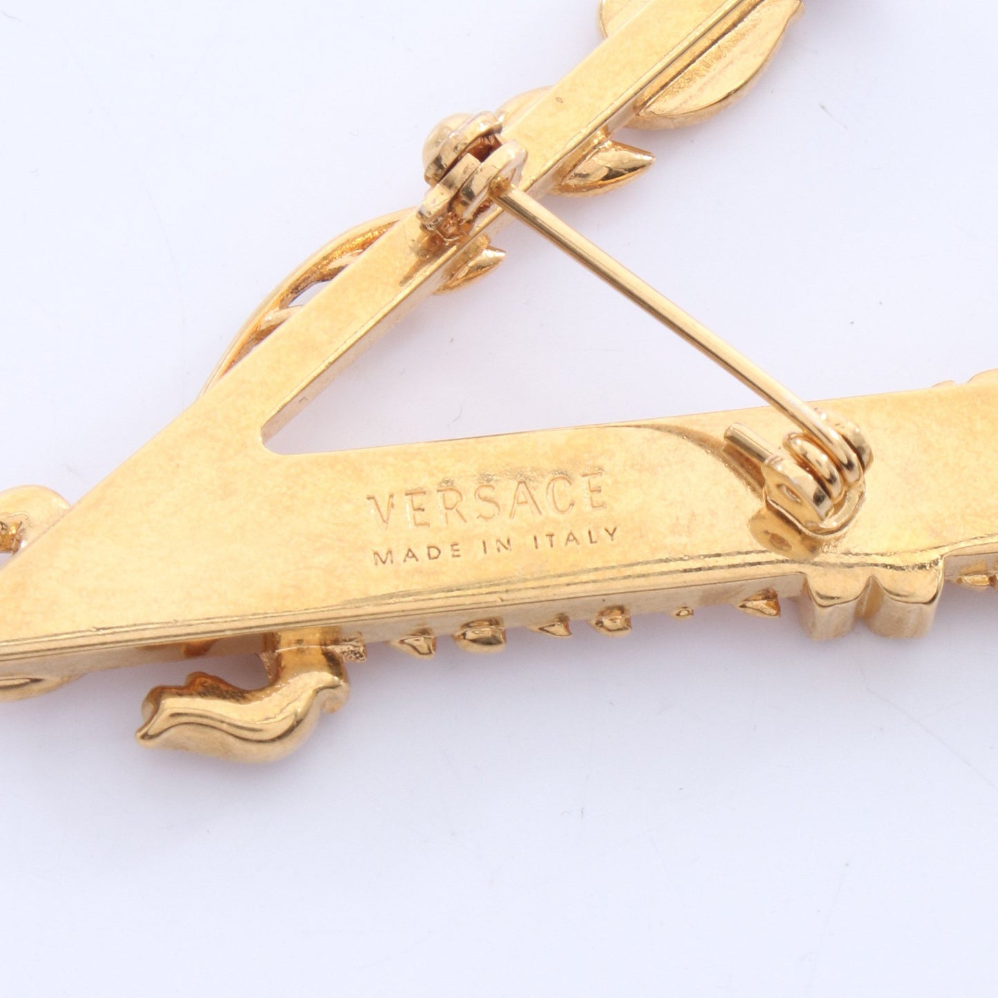 ブローチ GP ラインストーン ゴールド クリア ヴェルサーチ アクセサリー Versace