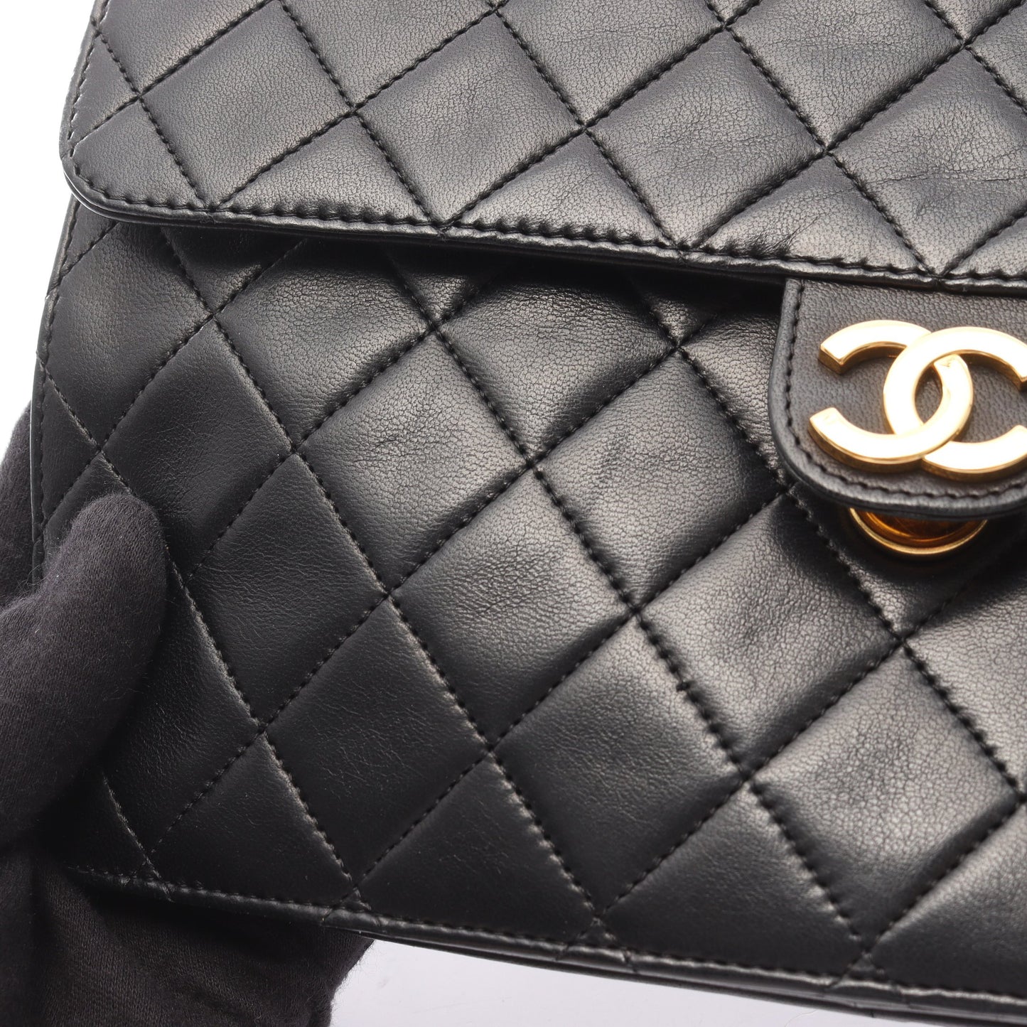 マトラッセ チェーンショルダーバッグ ラムスキン ブラック ゴールド金具 シャネル バッグ CHANEL