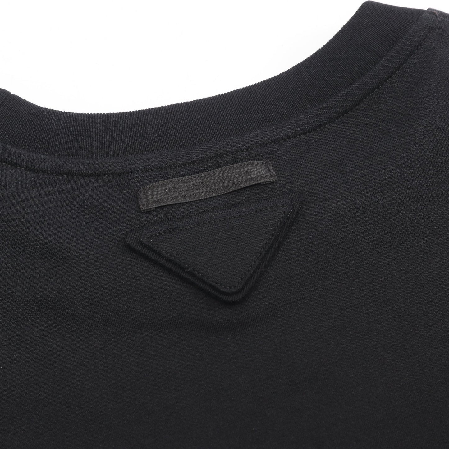 クロップド丈 半袖Tシャツ コットン ブラック プラダ トップス PRADA