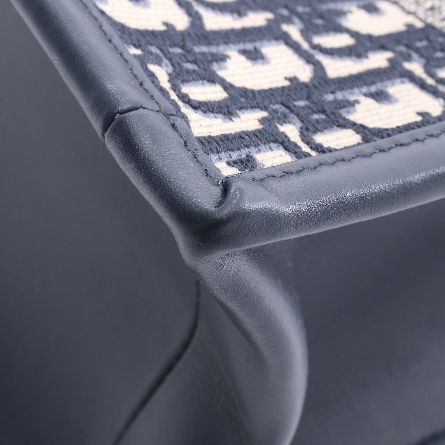 BOOK TOTE ブックトート スモール オブリーク 2WAY ハンドバッグ トートバッグ キャンバス レザー ネイビー ベージュ クリスチャンディオール バッグ Christian Dior