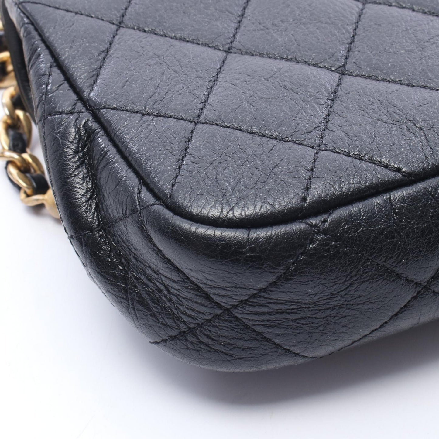マトラッセ スモールフラップ チェーンショルダーバッグ レザー ブラック ゴールド金具 シャネル バッグ CHANEL